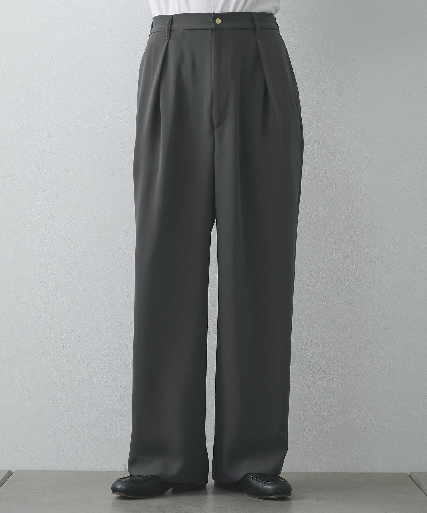 Double Cloth Tuck Wide Pant