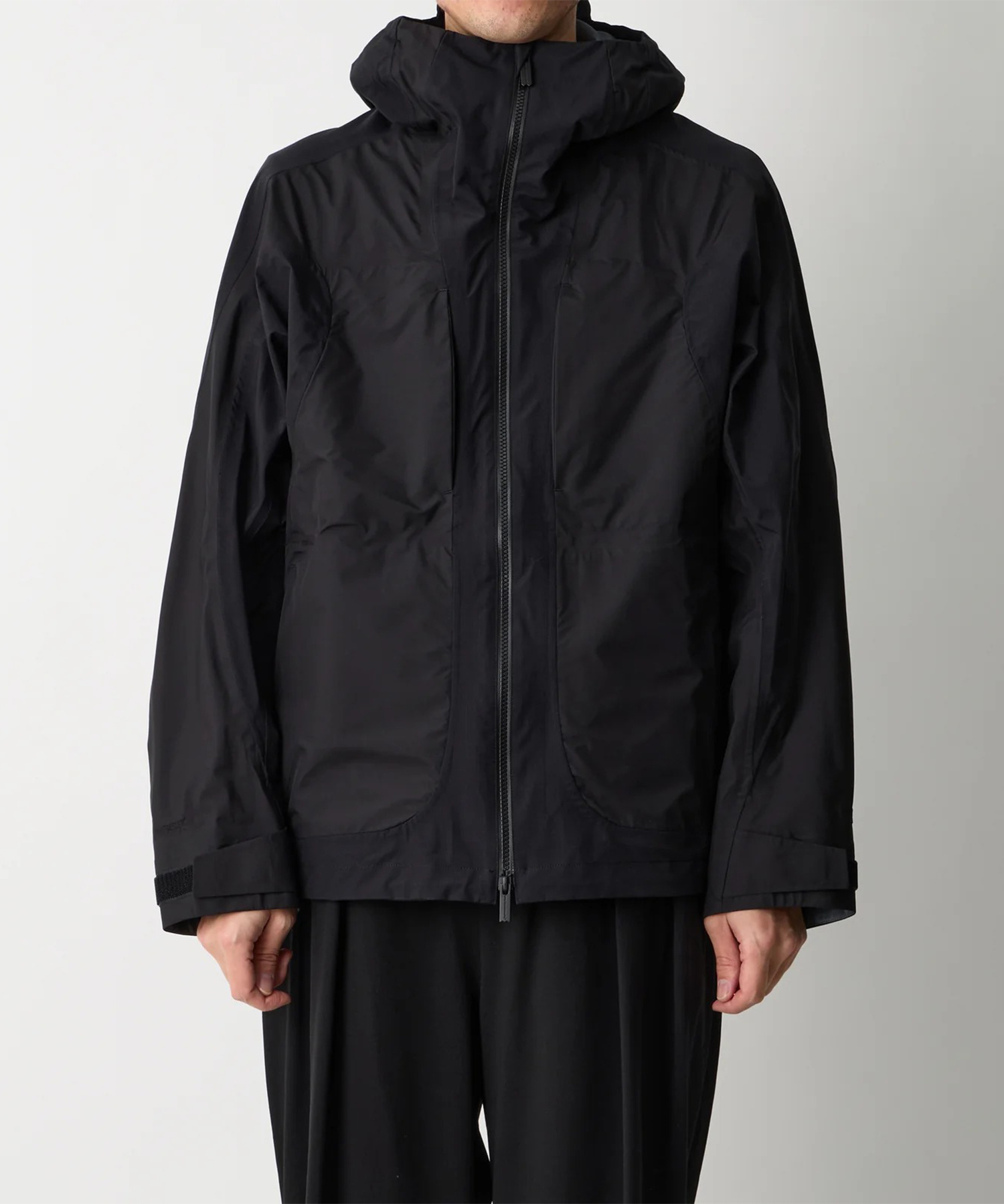 GORE-TEX HOODED JACKET
