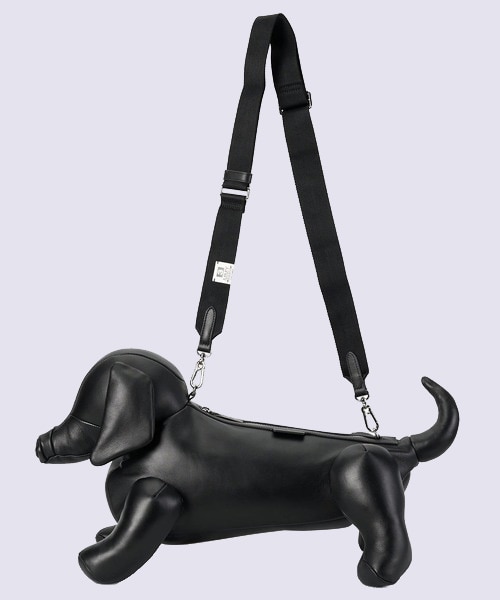 A16BG716 DOLLS DACHSHUND BAG