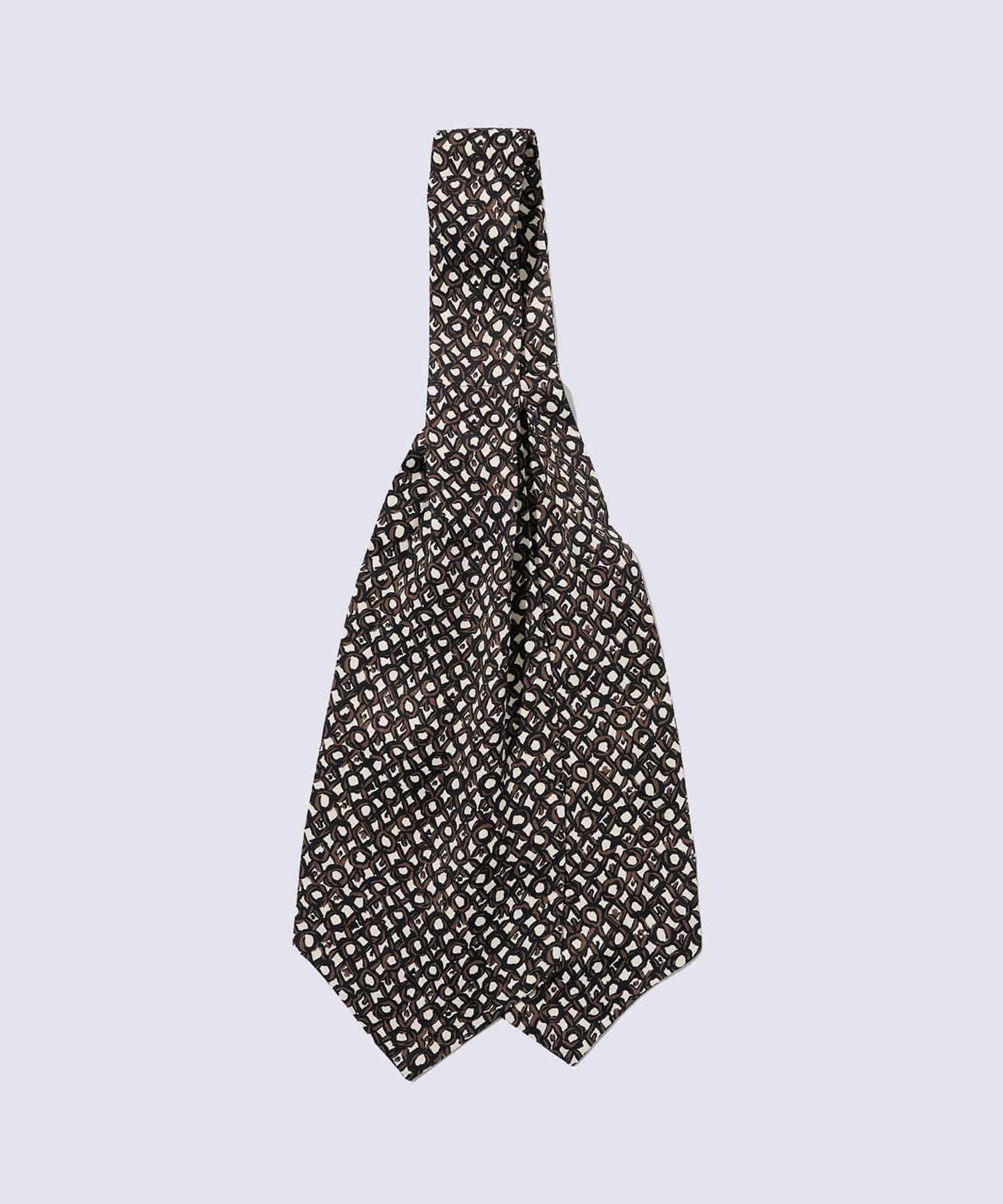 VINTAGE PATTERN ASCOT TIE