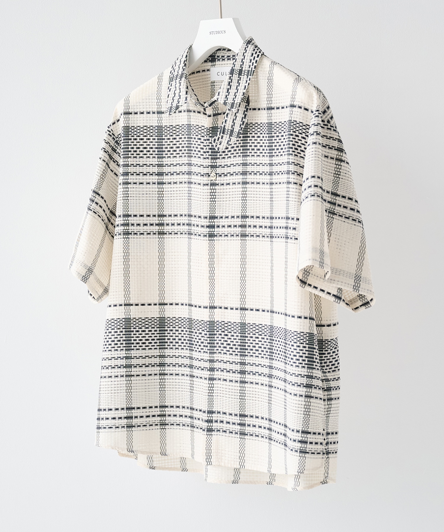 Sheer Tile Check Chin Tab Short Sleeve Shirt