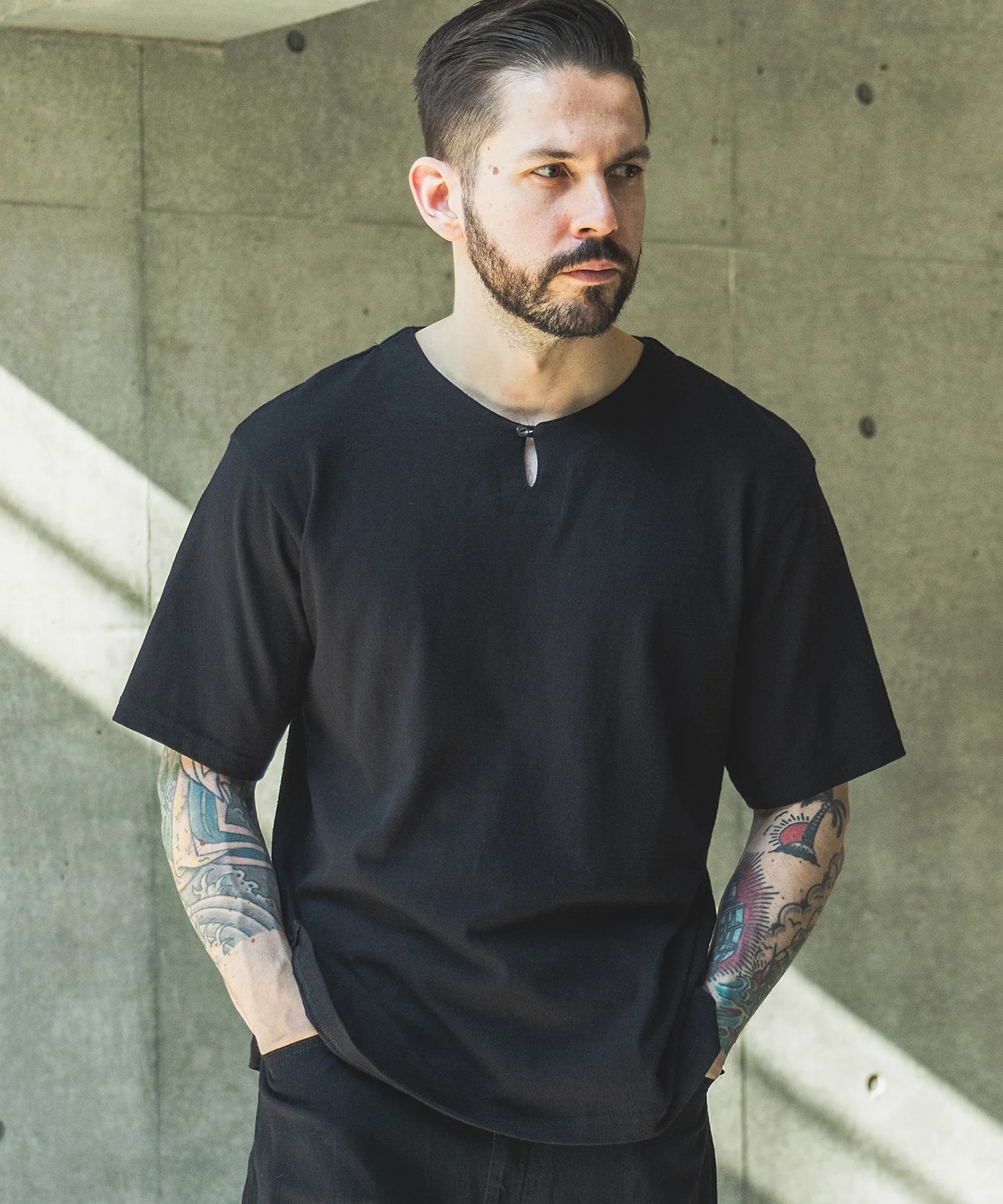 88/12 VINTAGE MATERIAL /KEY NECK T-SHIRT