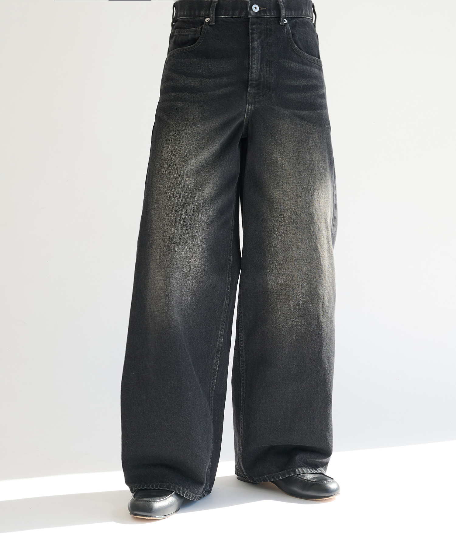 BLEACH OVERDYE DENIM JEANS