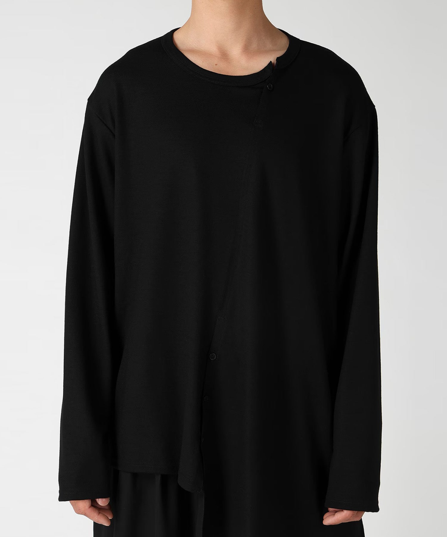 RE DIAGONAL PANEL LING SLEEVE