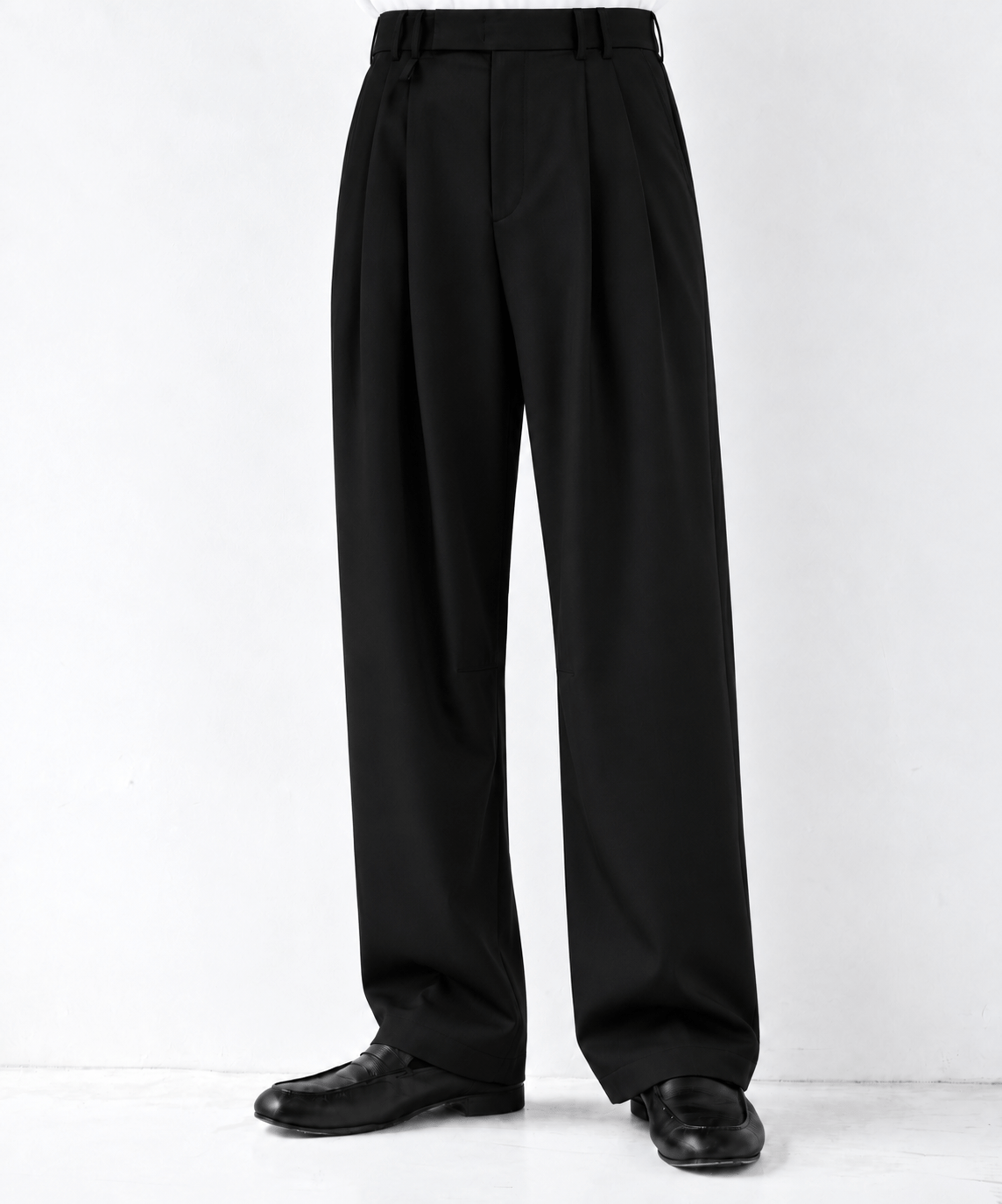 2Tuck Curve Slacks
