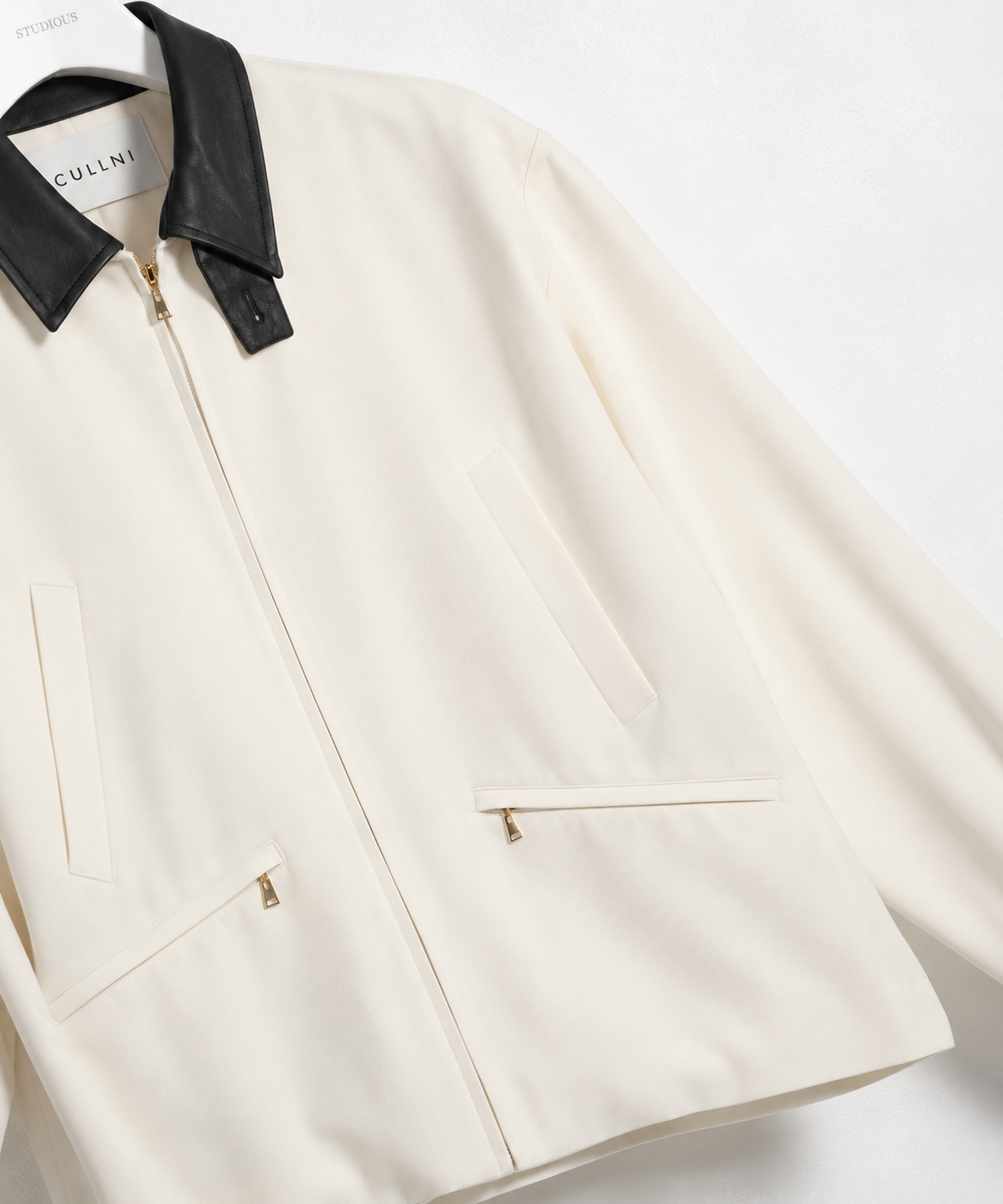 Structuerd Twill Double Cloth Leather Collar Blouson