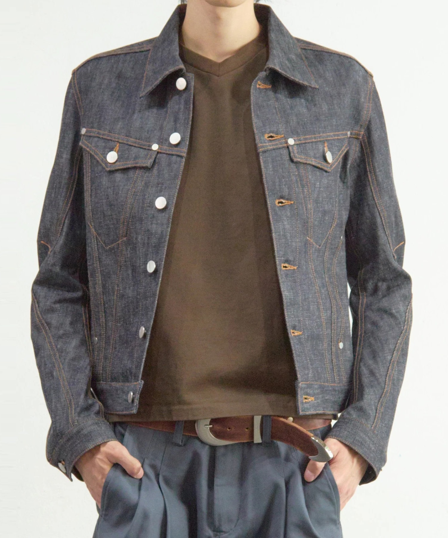 DENIM TRUCKER JACKET