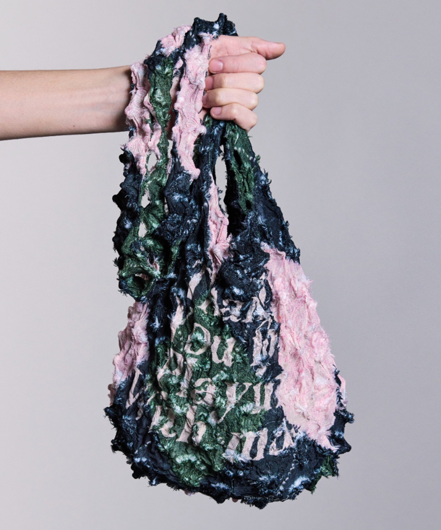 SPIKY DIAMOND BAG