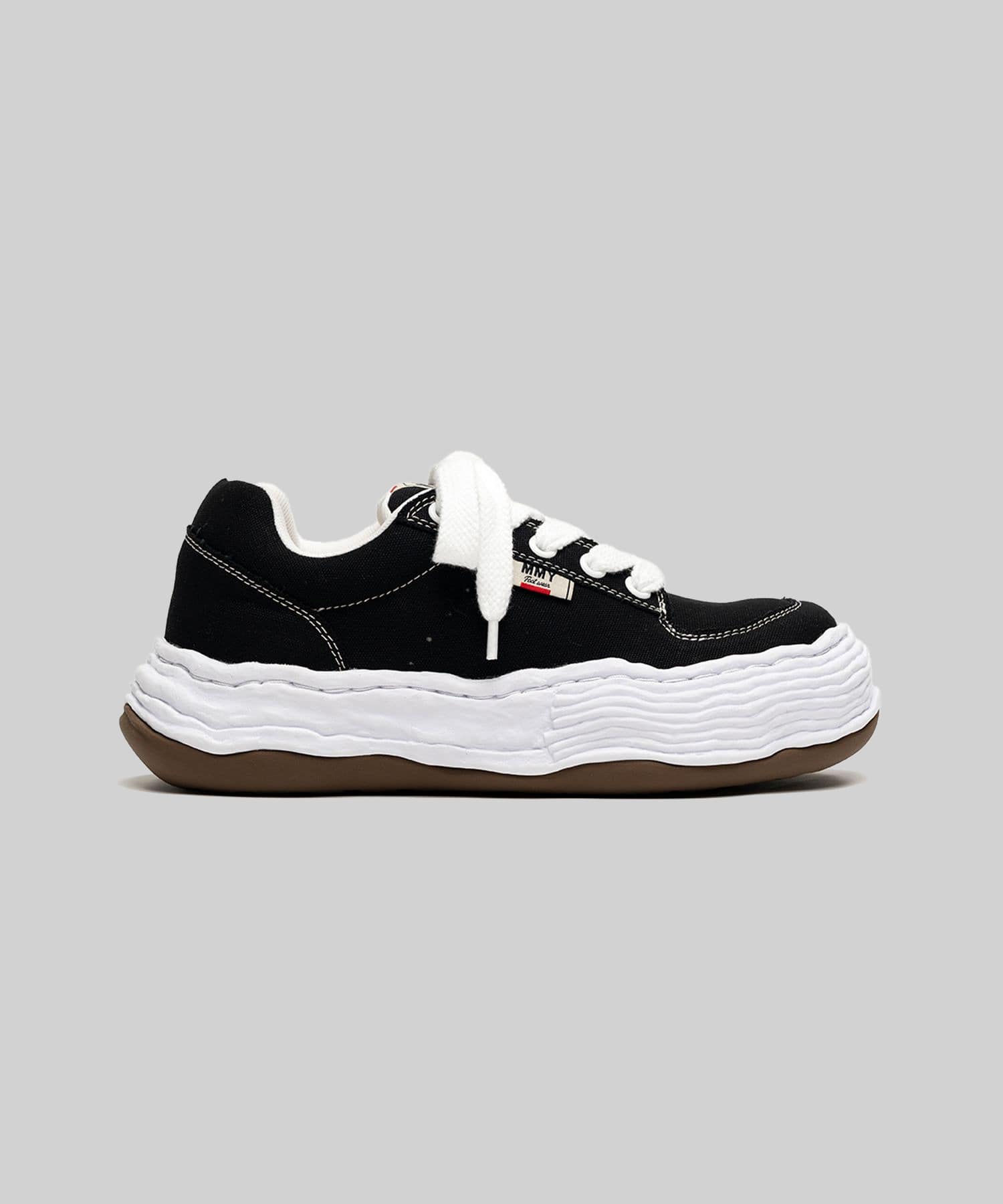 OLIVER / original sole canvas Low-Top sneaker