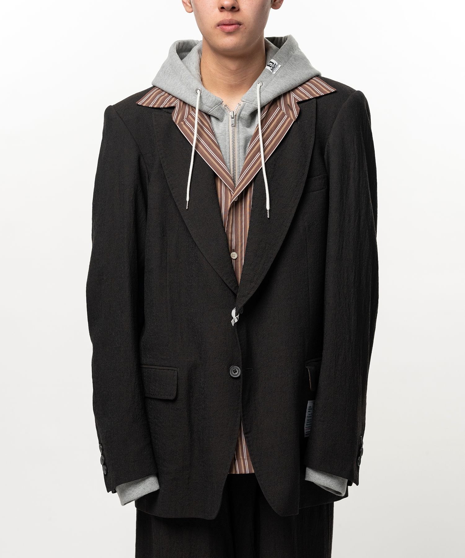 TRIPLE LAYERED BLAZER