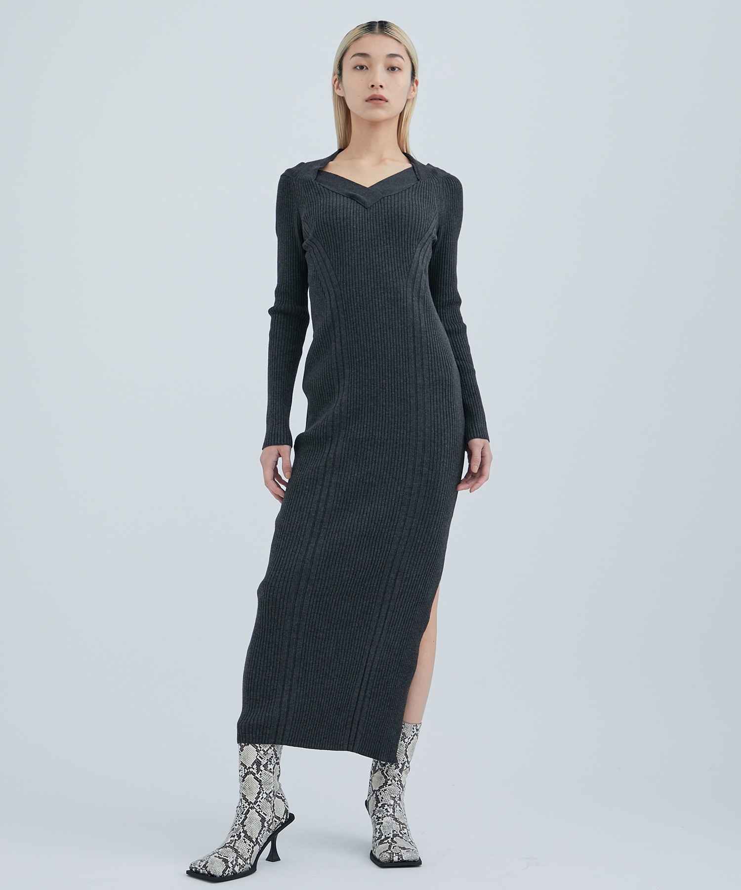 Design Neck Knit Dress(2 DARK GREY): STUDIOUS: WOMENS｜ STUDIOUS