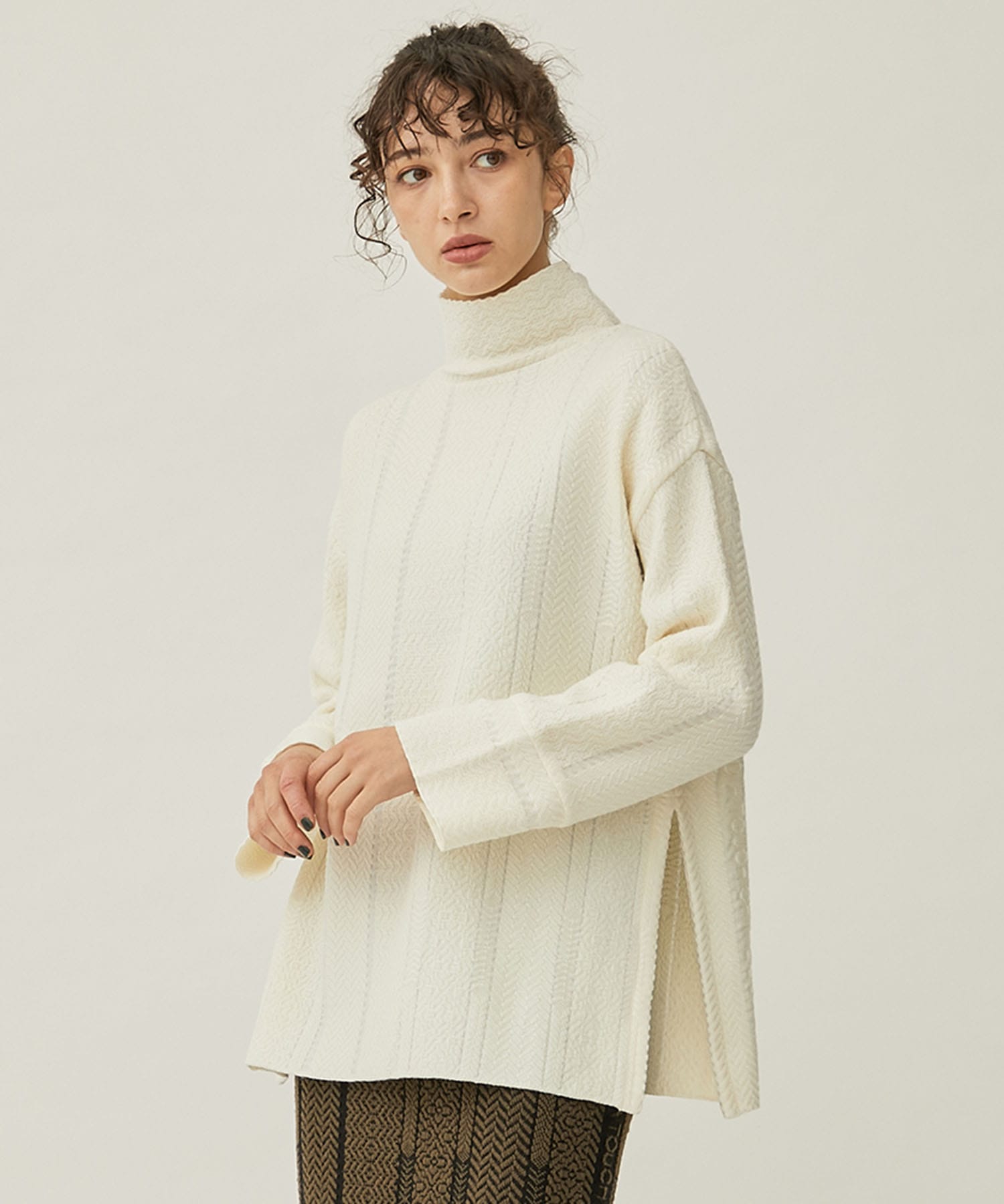 TAN Knit pants 最終価格です - カジュアルパンツ