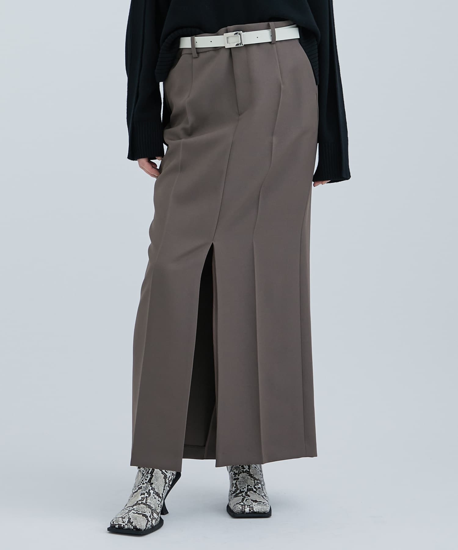 Tailored Pencil Skirt