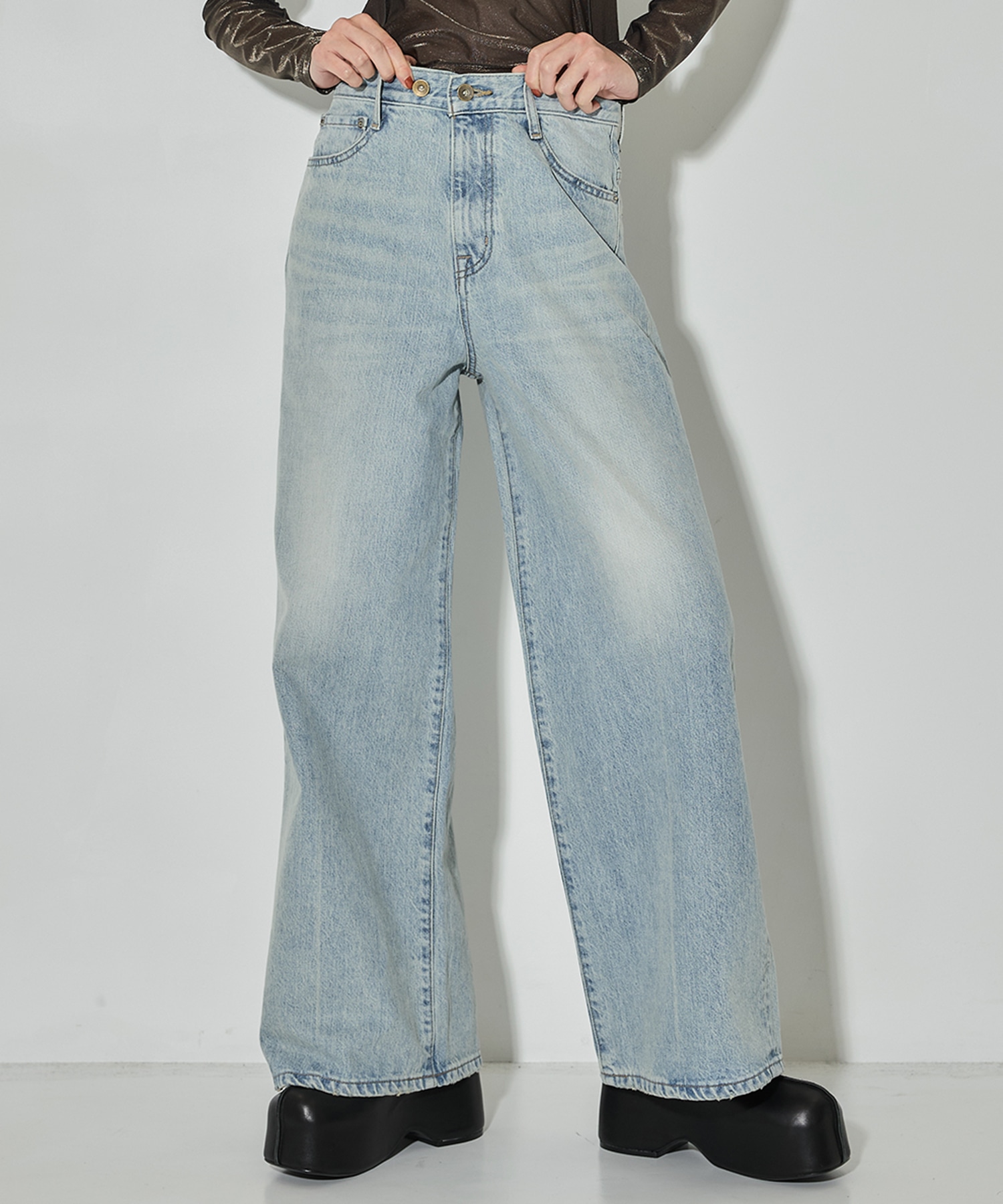 Straight Flare Jeans