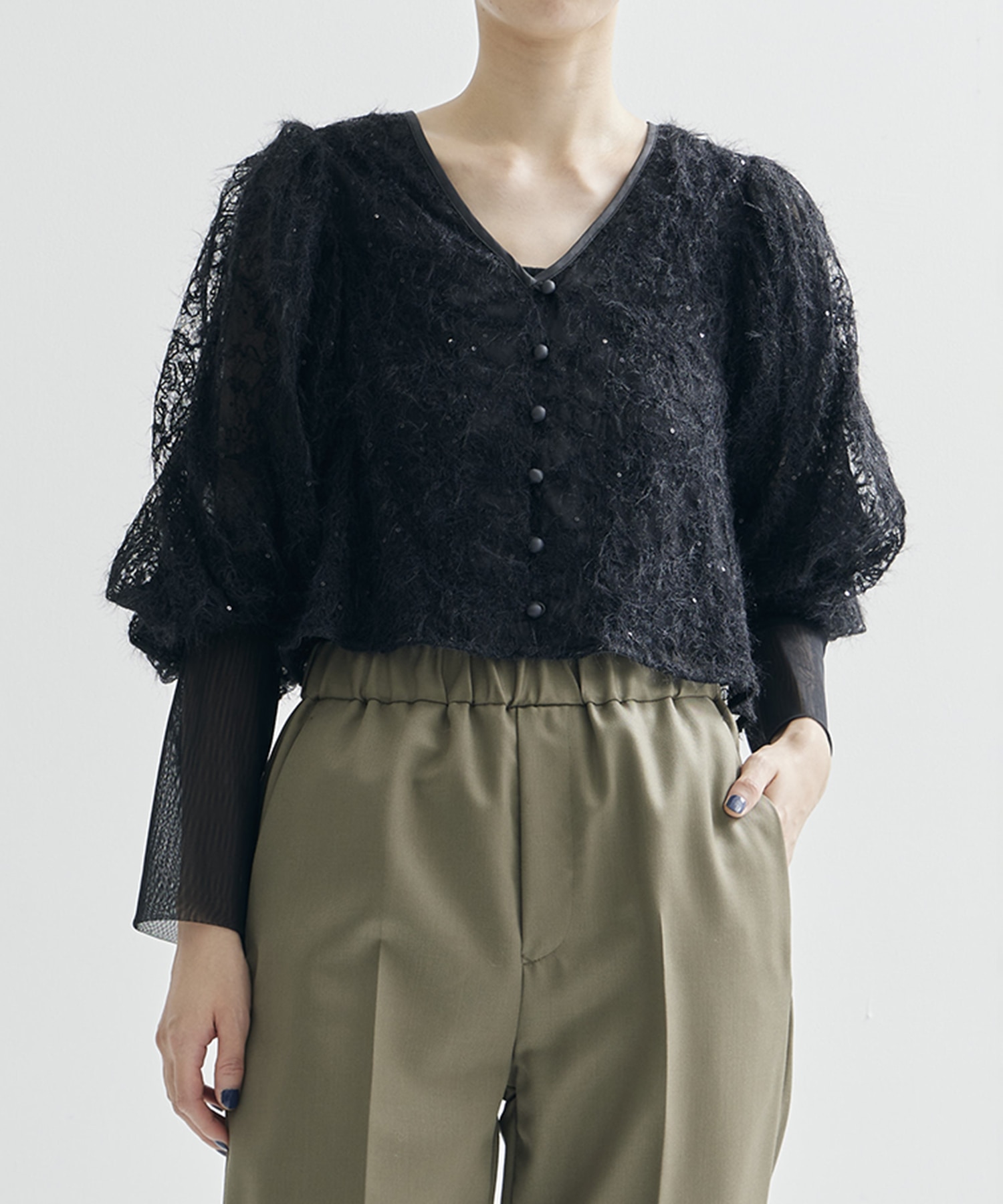 BRUSHED LACE VOLUME SLEEVE BLOUSE