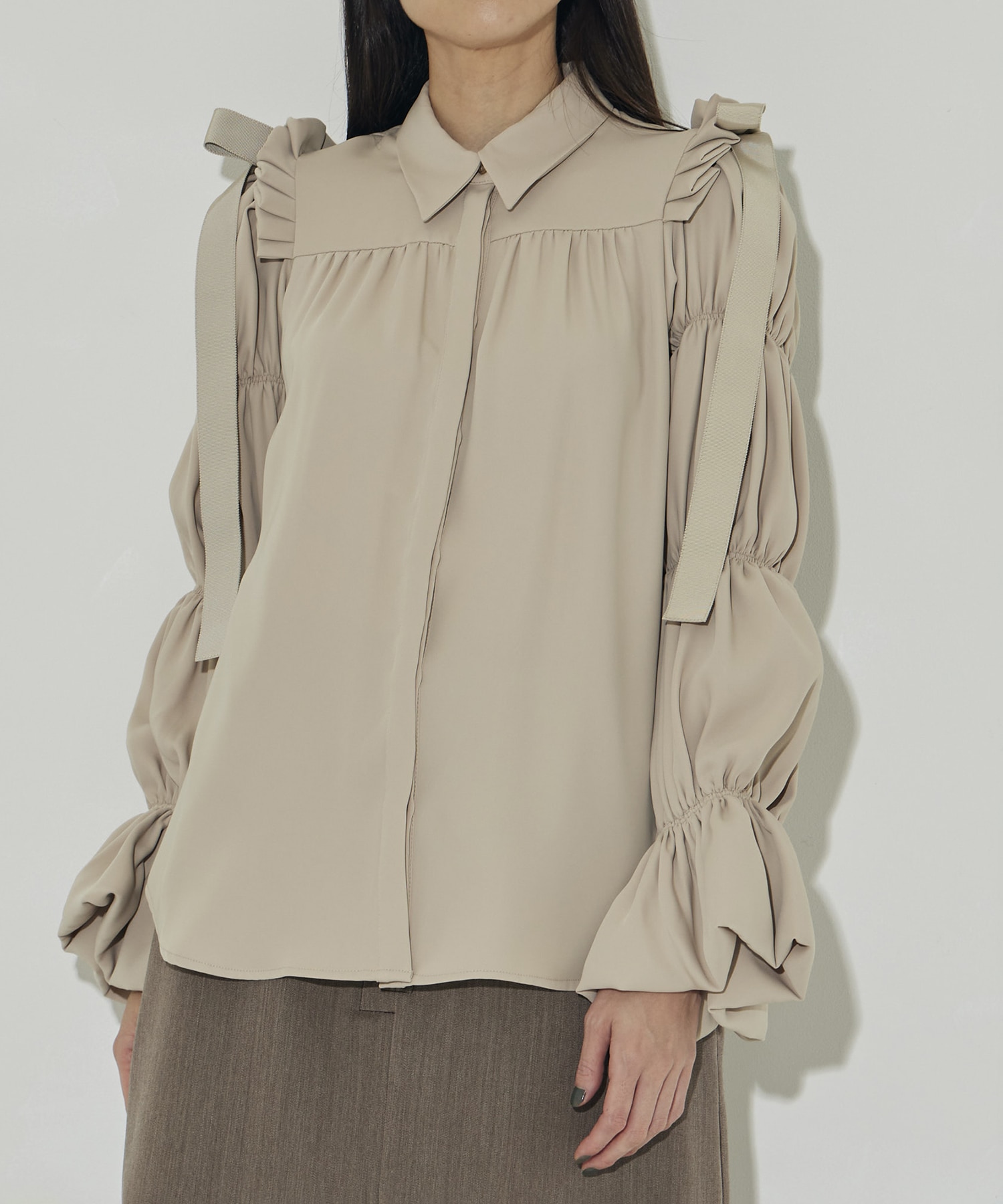 OMOCHI BLOUSE