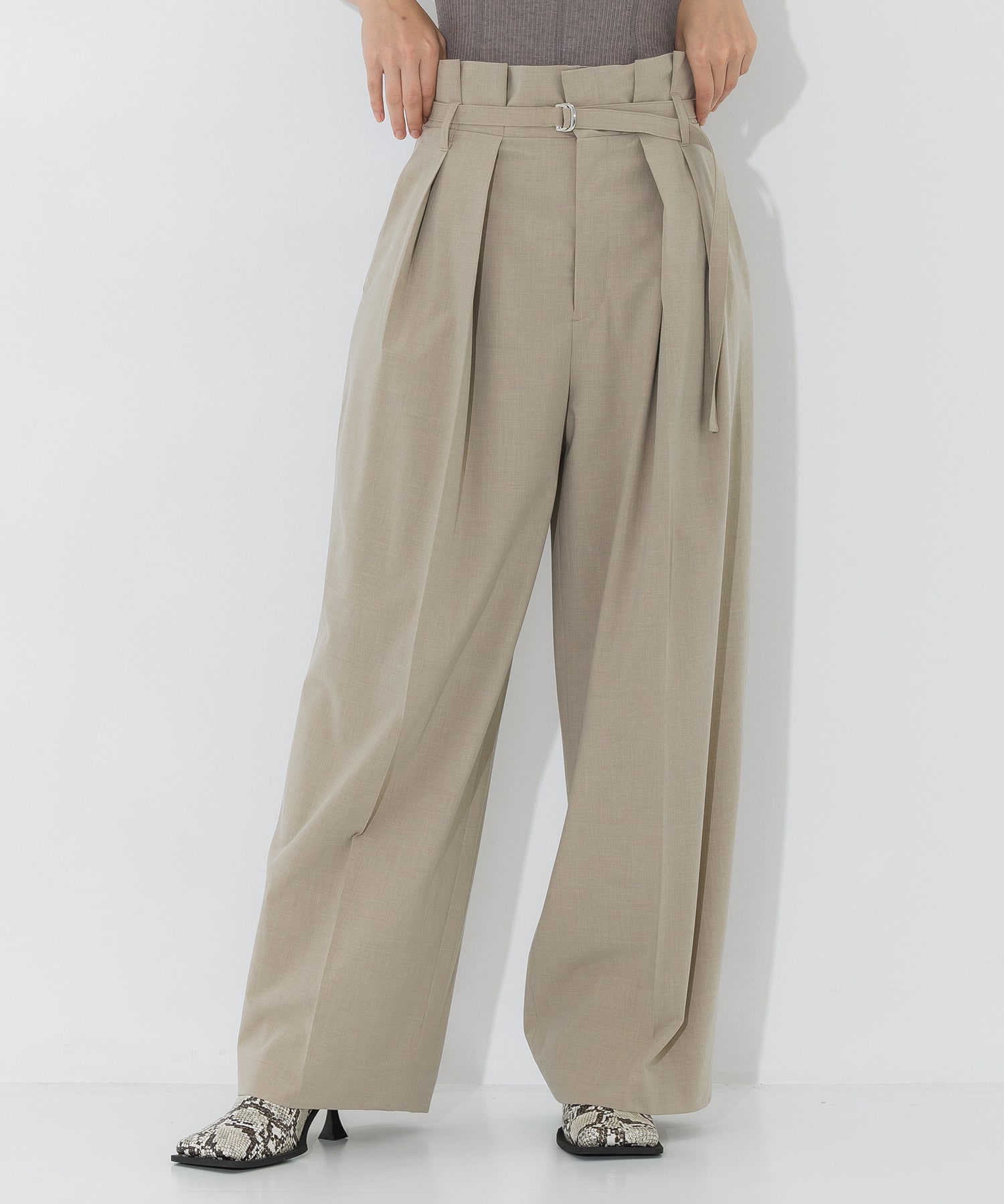 High Waist Tucked Trousers