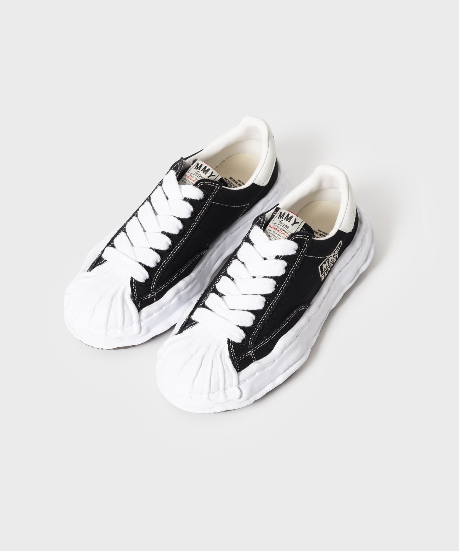 BLAKEY LOW original sole canvas low top sneakers
