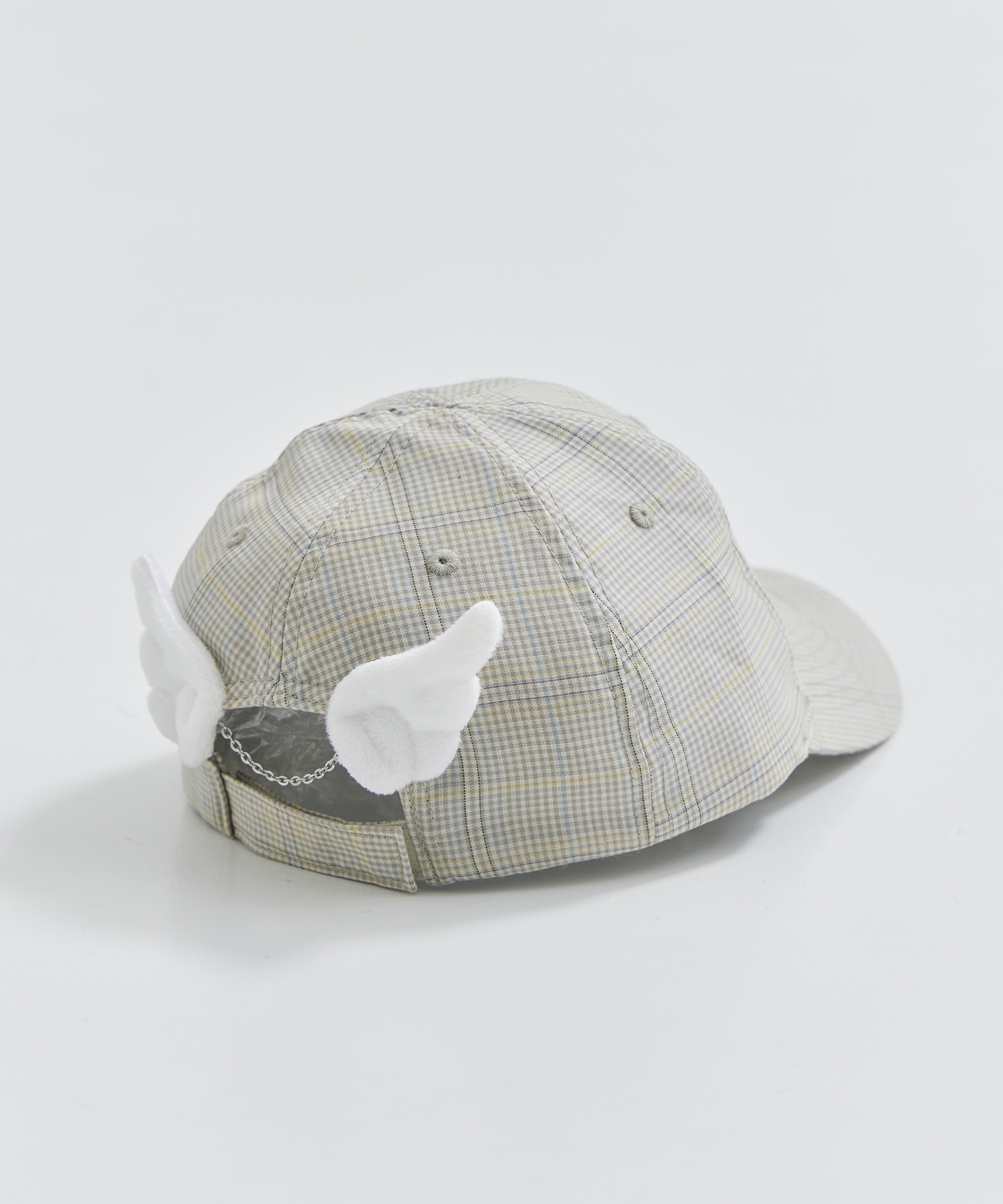 Cartoon angel wing check cap