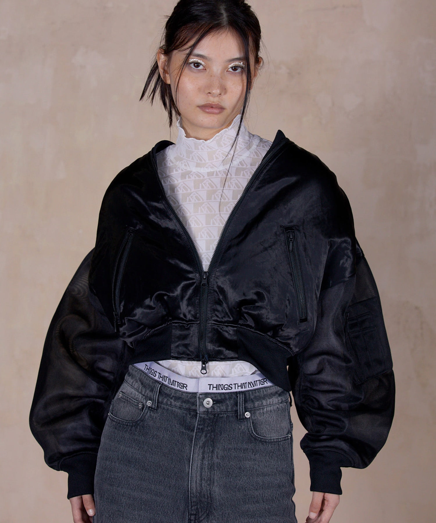 SHEER SLEEVES COMPACT MA-1 BLOUSON