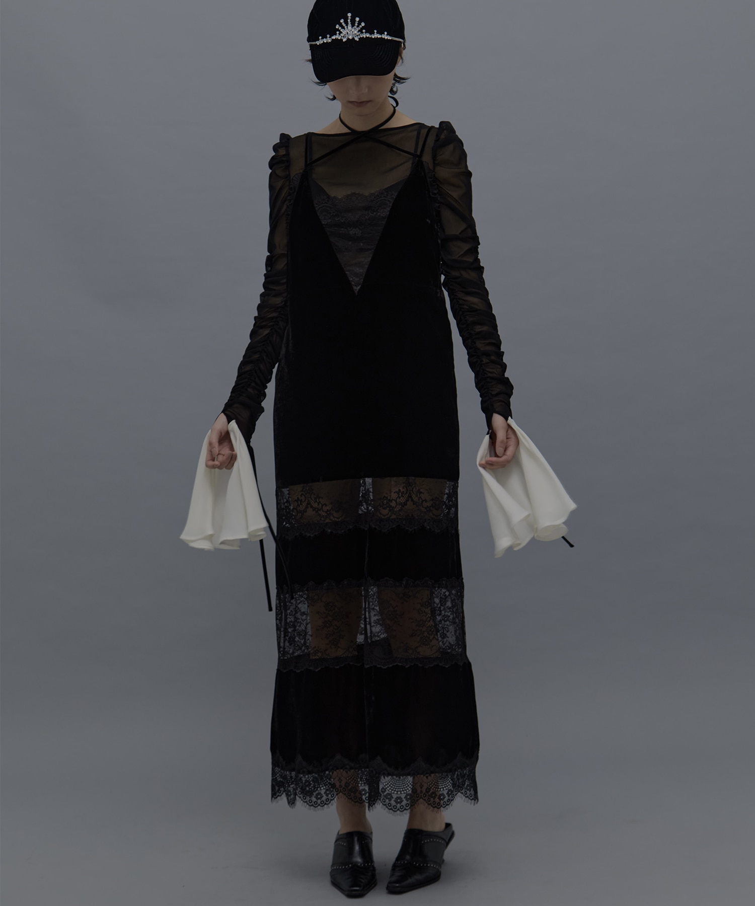 別注black lace velour camisole dress