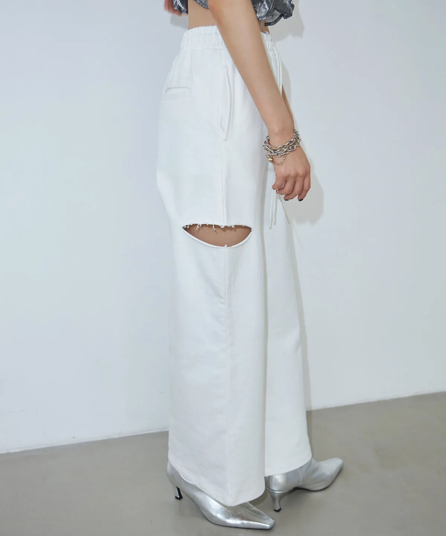 SIDE SLIT SWEAT PANTS