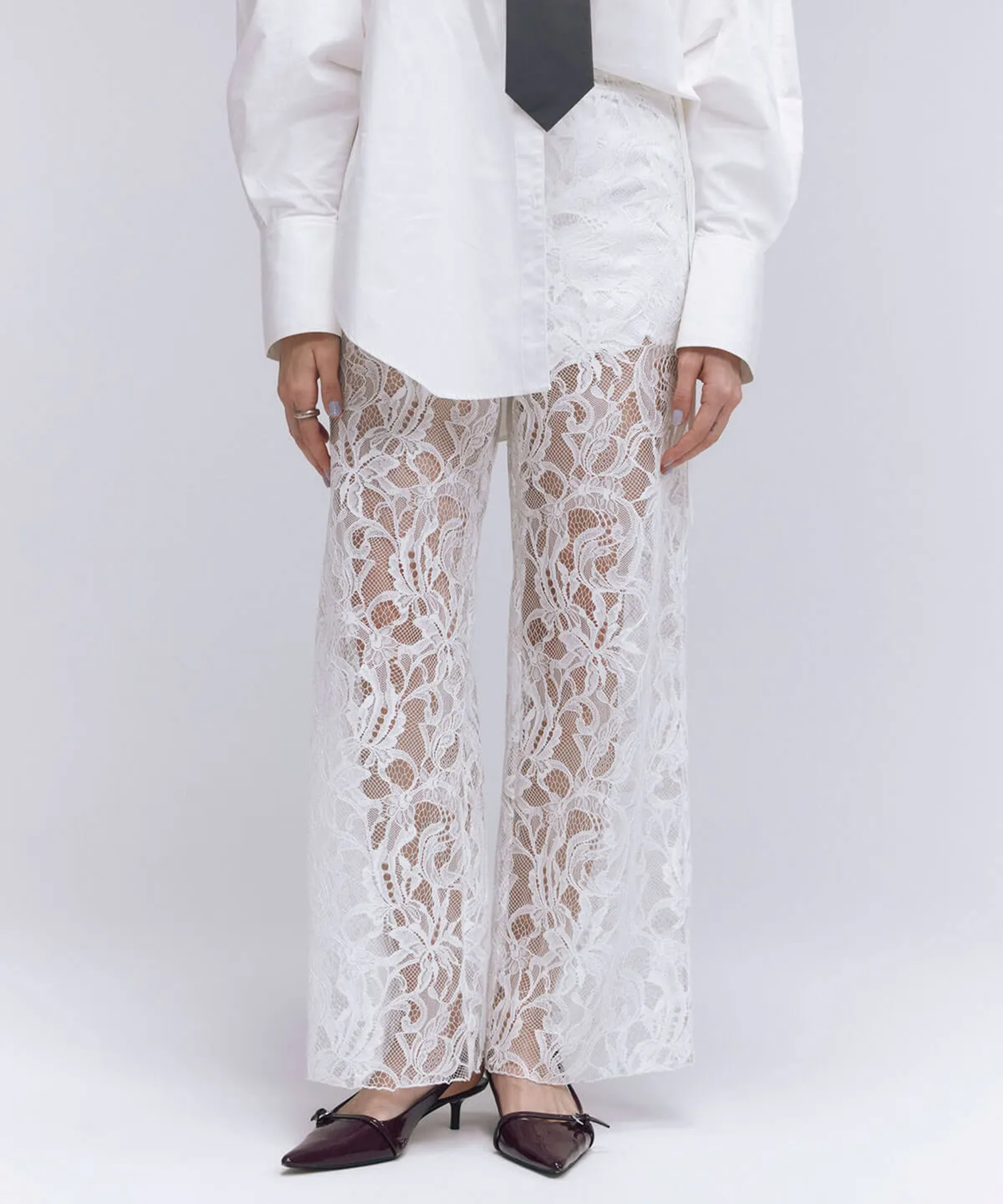 LACE FLARE PANTS