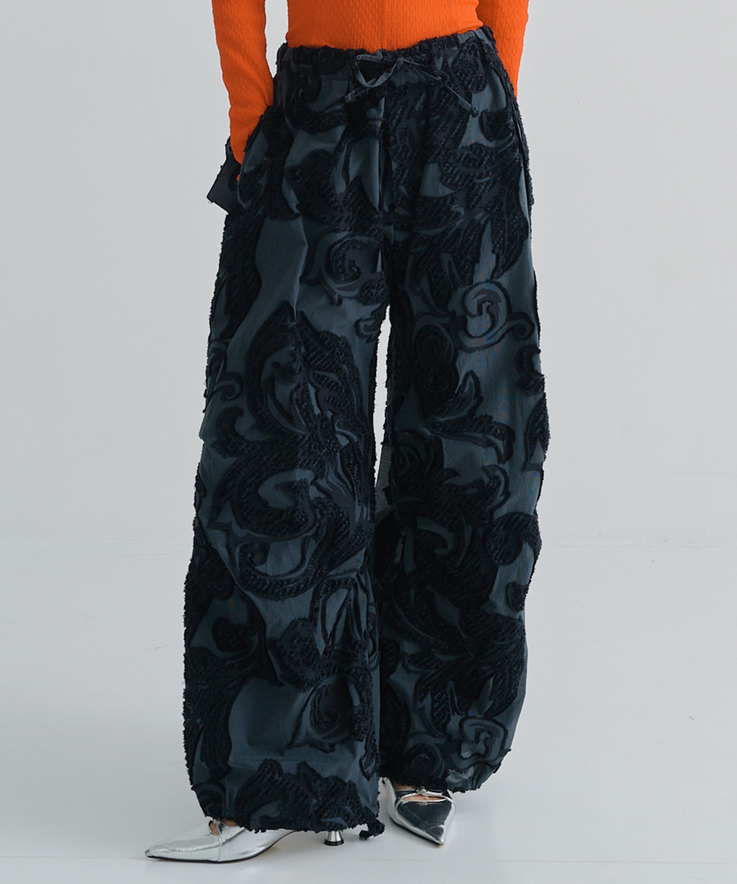 PARACHUTE PANTS