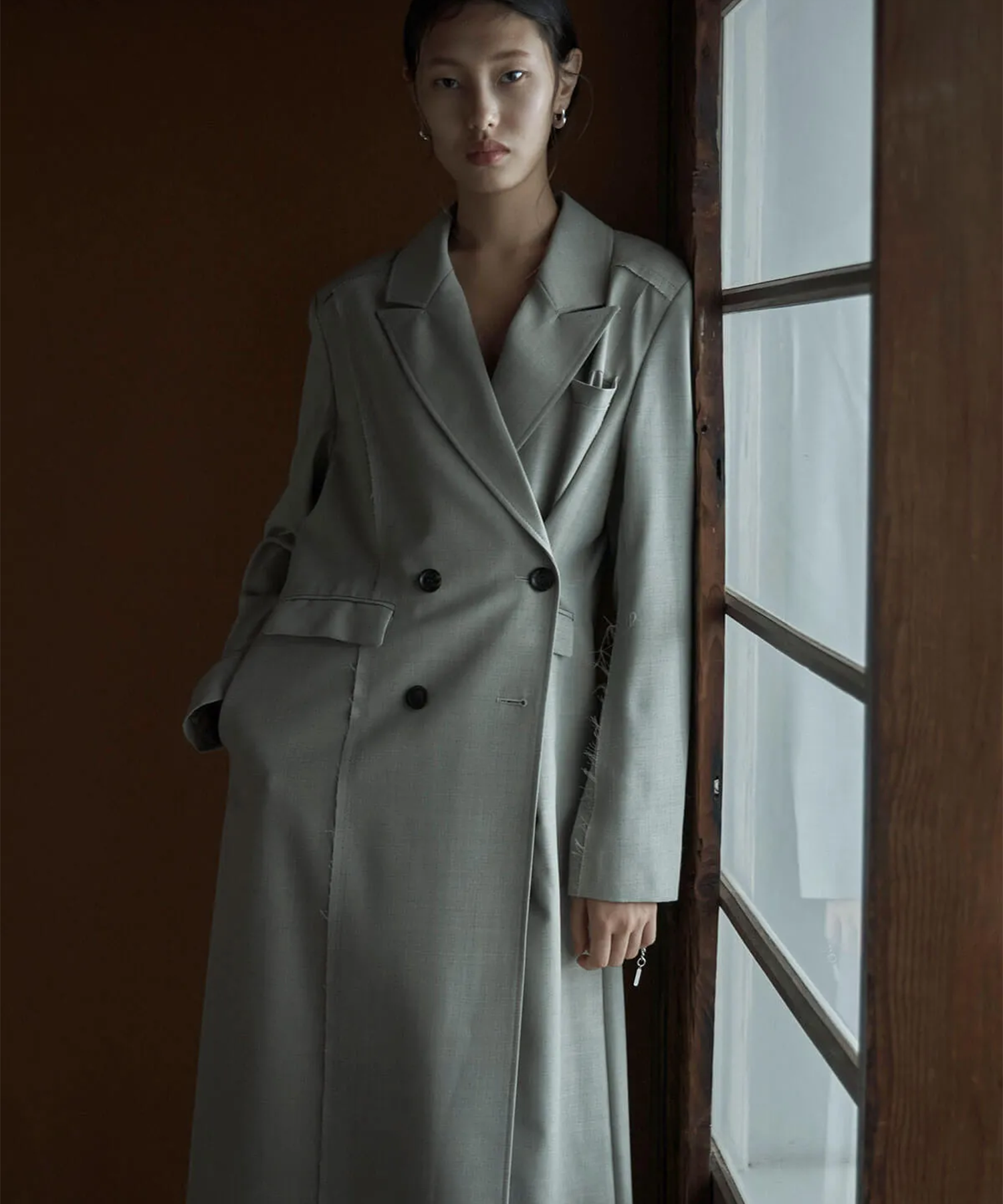 DOUBLEBREAST SUITING COAT