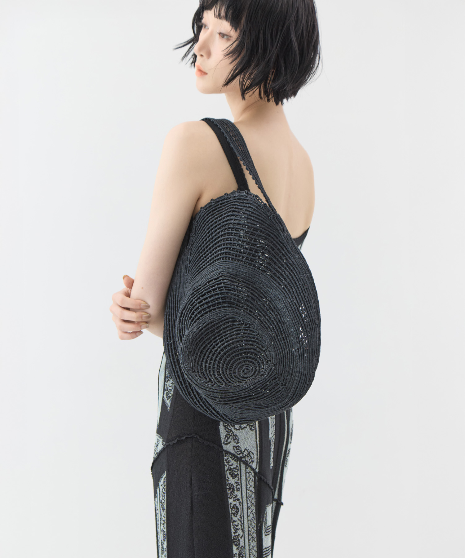 Cording Embroidery Round Shape Bag