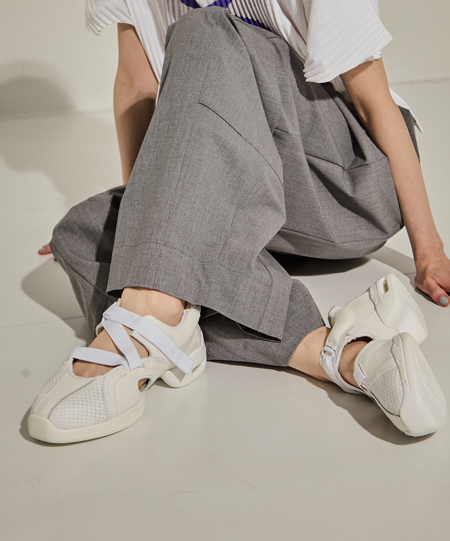 White Canvas