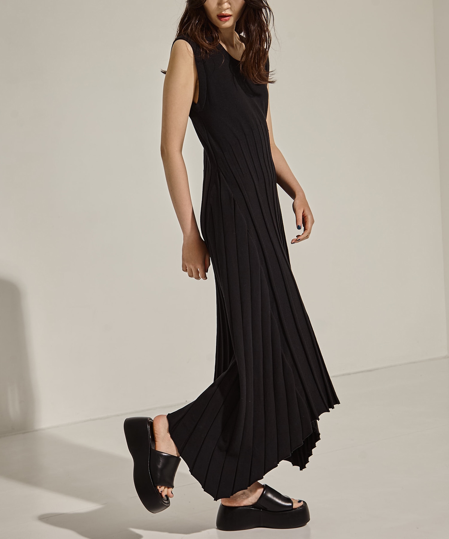 別注NO SLEEVE KNIT DRESS
