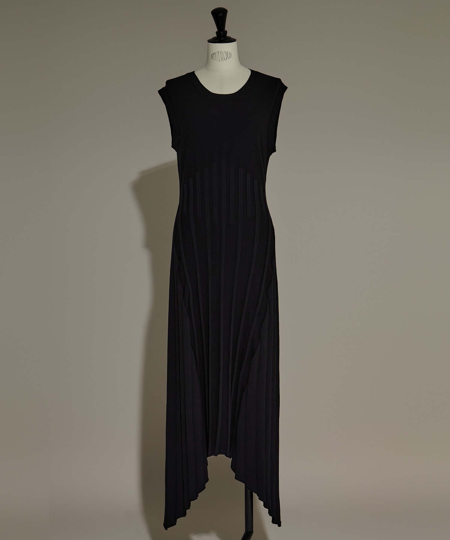 別注NO SLEEVE KNIT DRESS