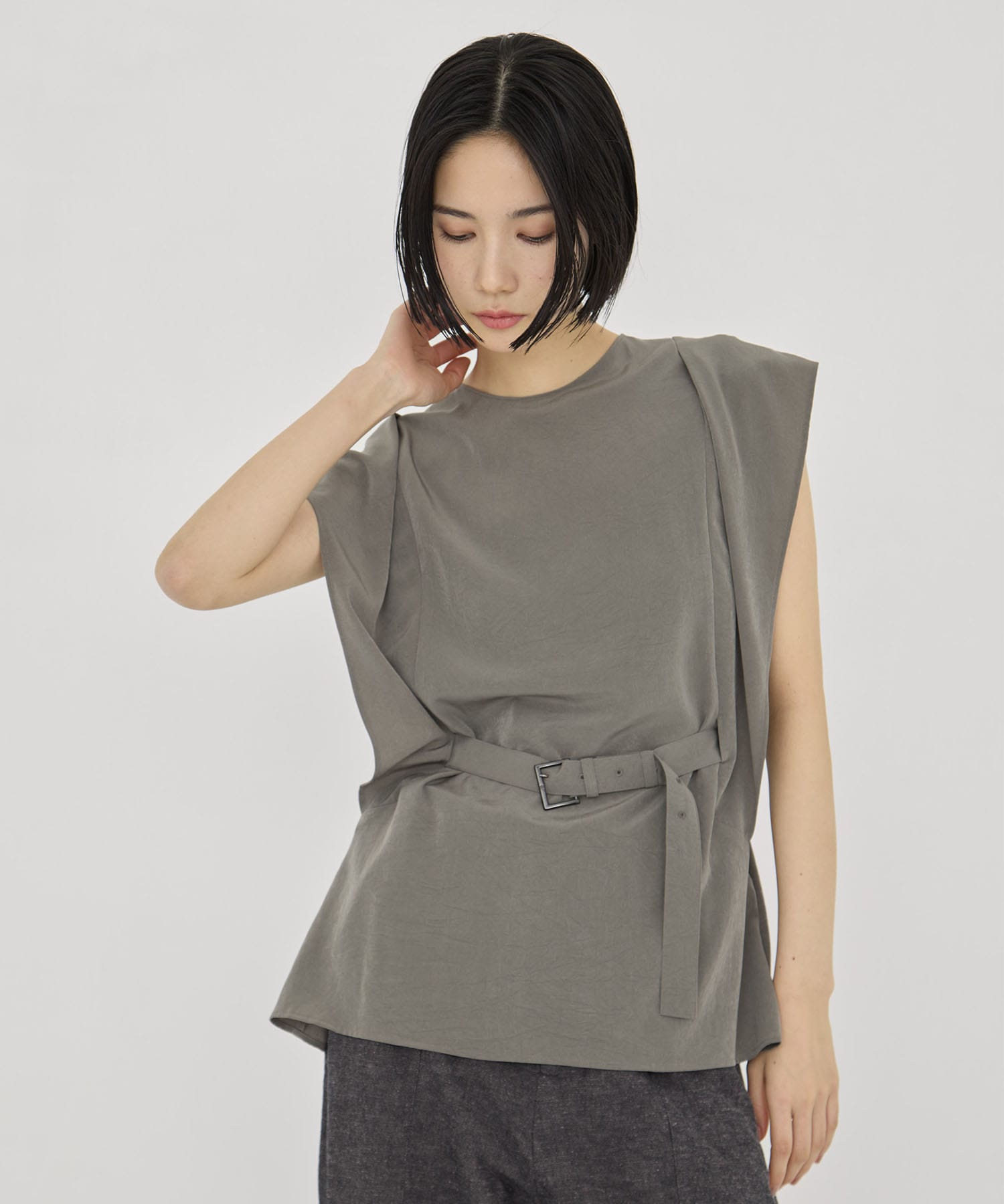 Janna drape sleeve pullover