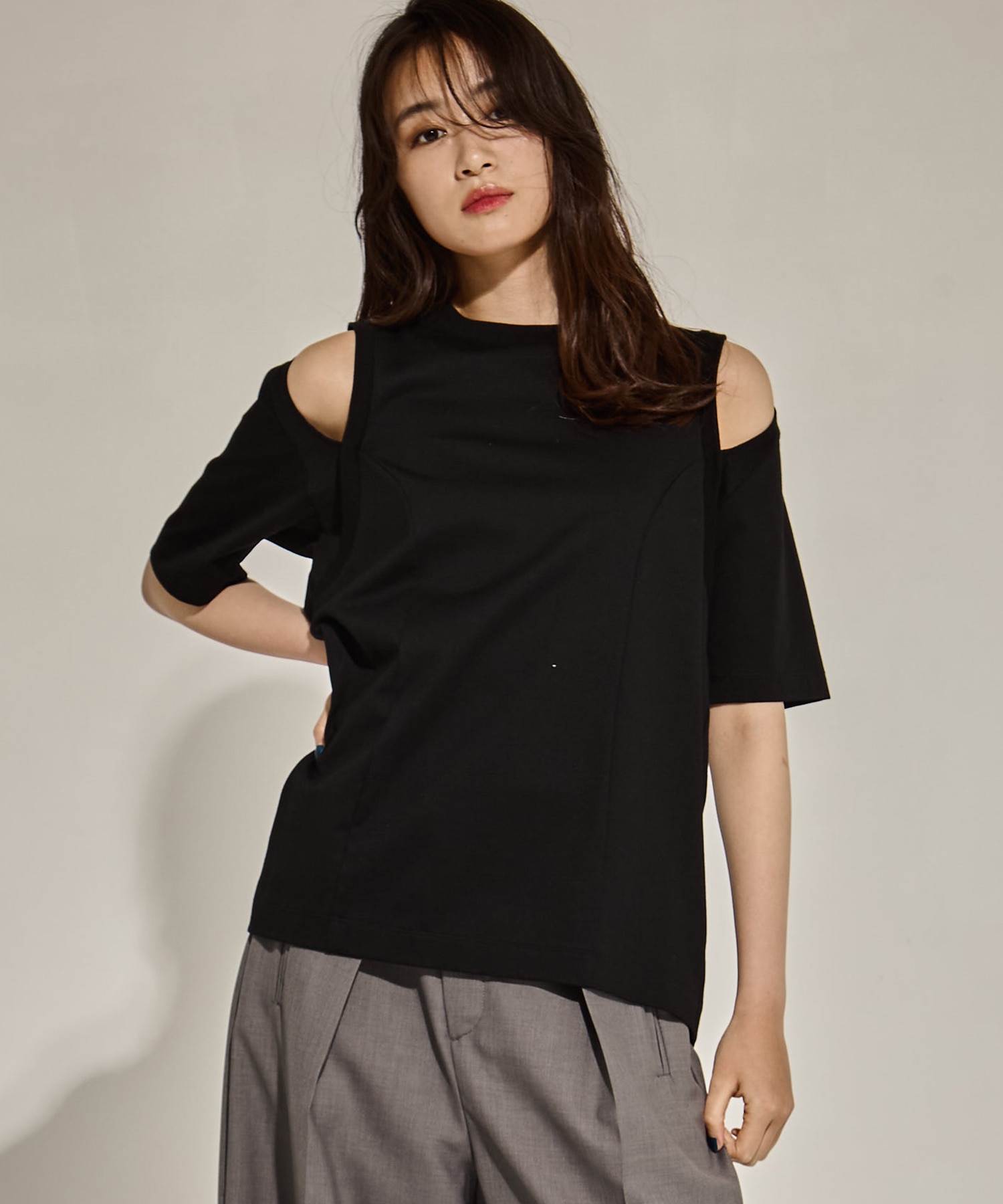 別注CUT OUT T-SHIRT