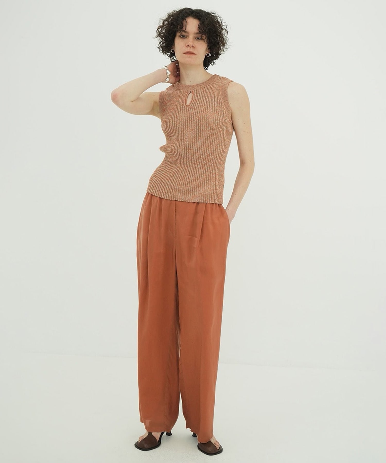 W FACE HALL KNIT TOPS