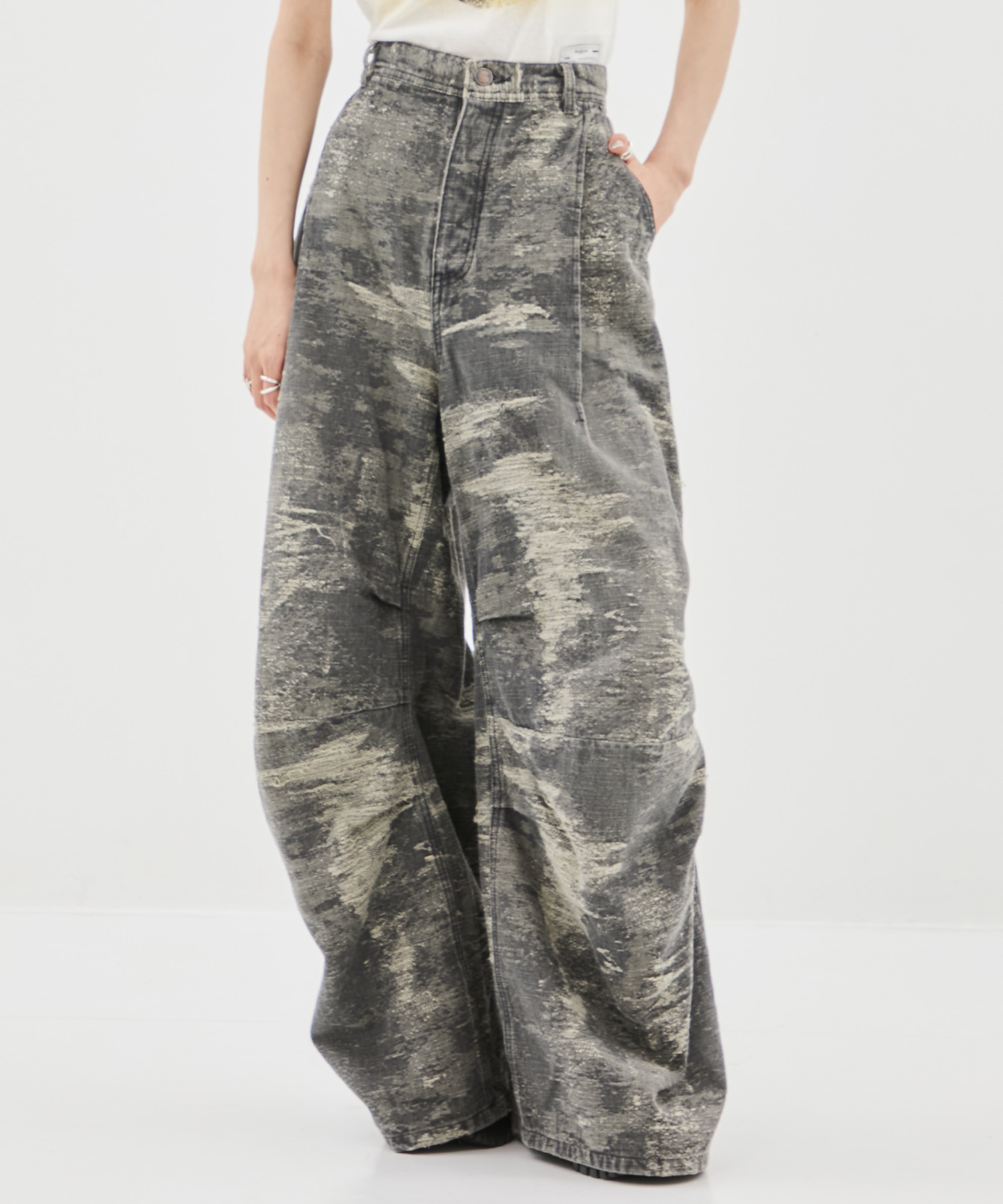 DESIGN TROUSERS