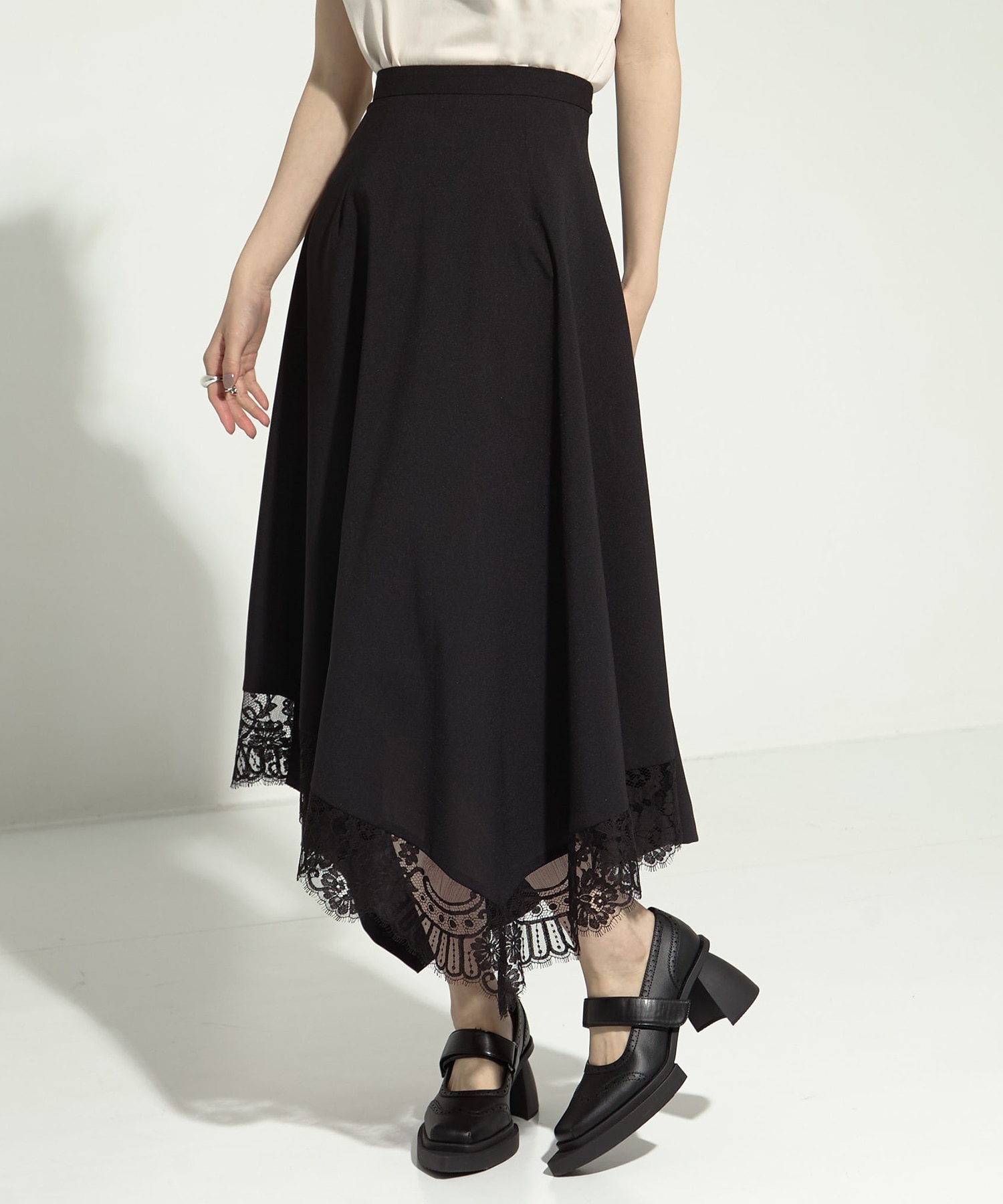 別注lace hem skirt