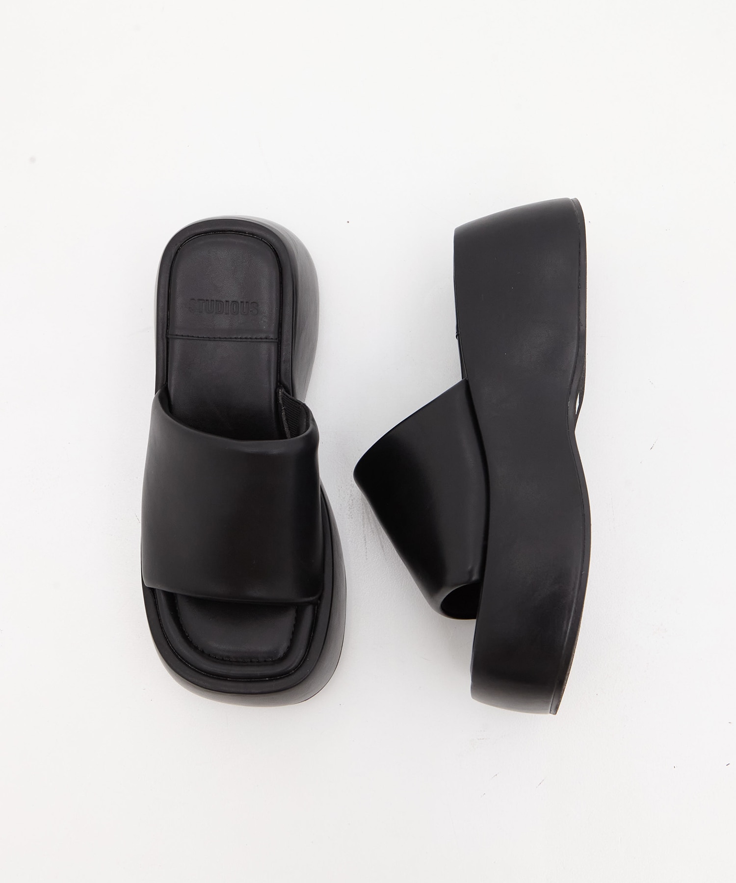 Soft Leather Padded Sandals