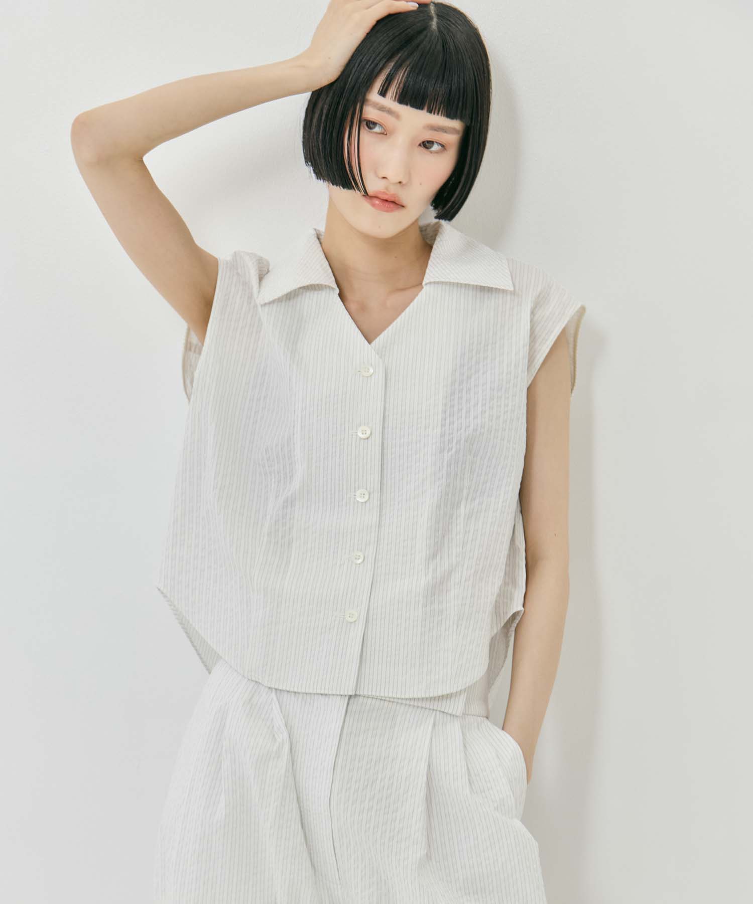 Seersucker Sleeveless Shirt