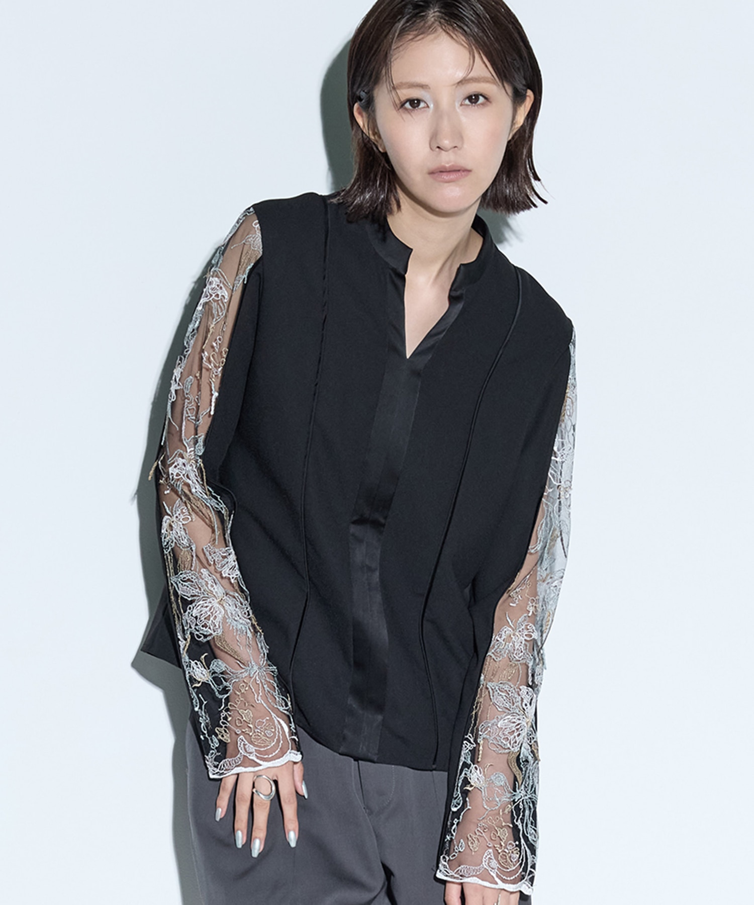 Tears flower lace tops