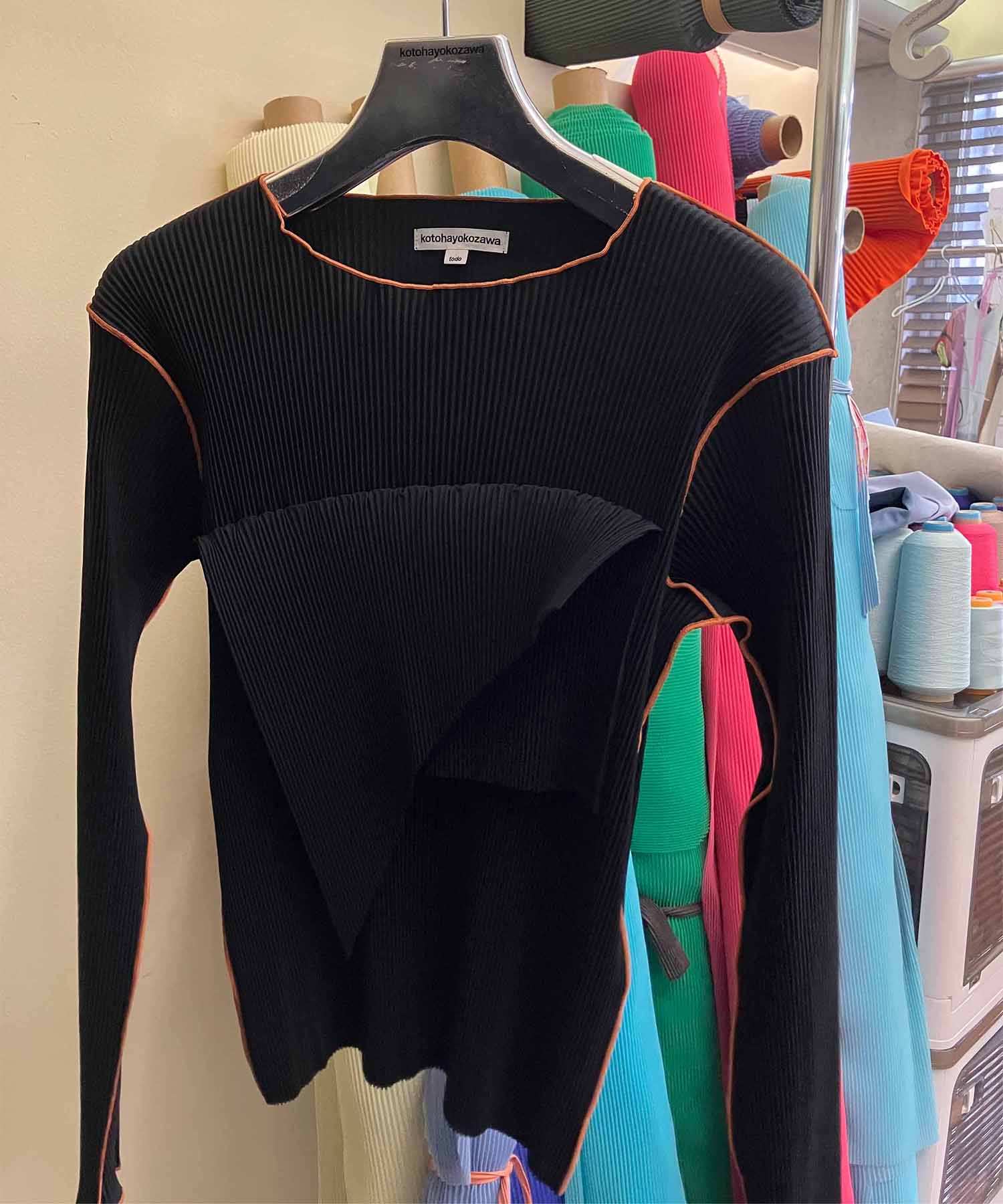 T*D* WAVE LONG SLEEVE TOP