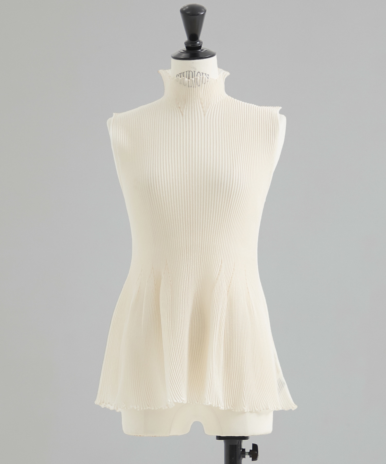 HYPHA LUCENT GLITTER SLEEVELESS TOP