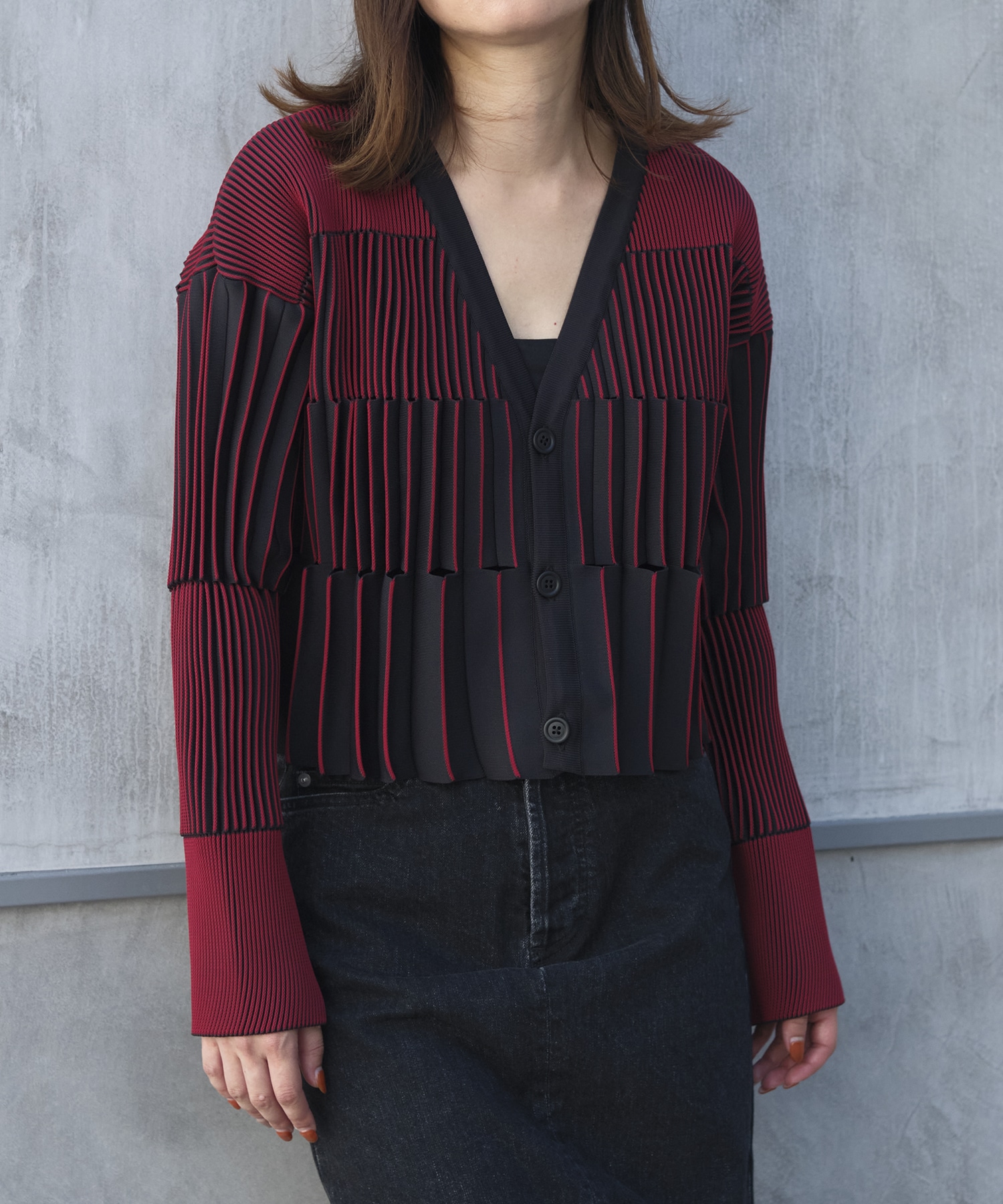 ACCORDION CROPPED CARDIGAN