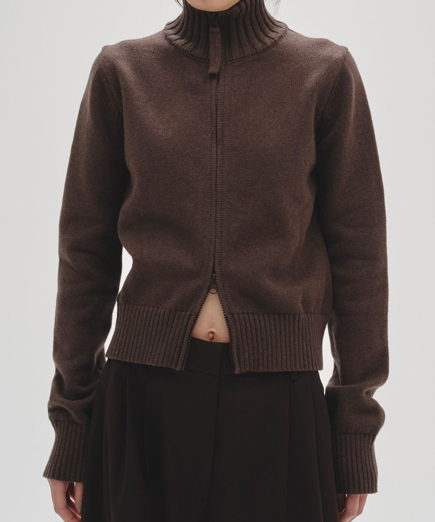Compact Zip Knit