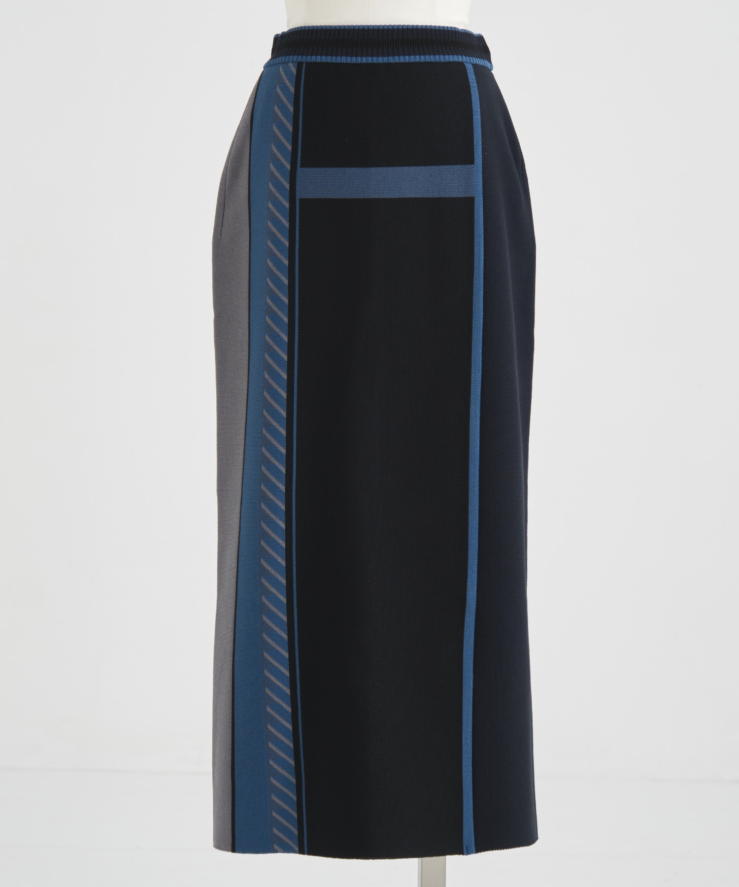 Geometric Pattern Knitted Skirt