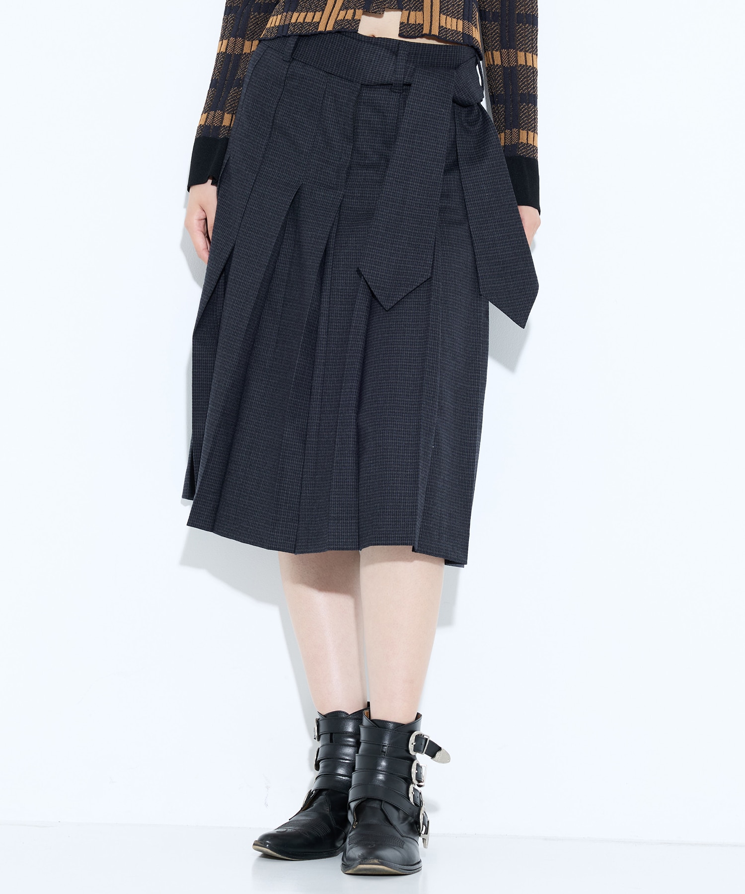 Wool check skirt