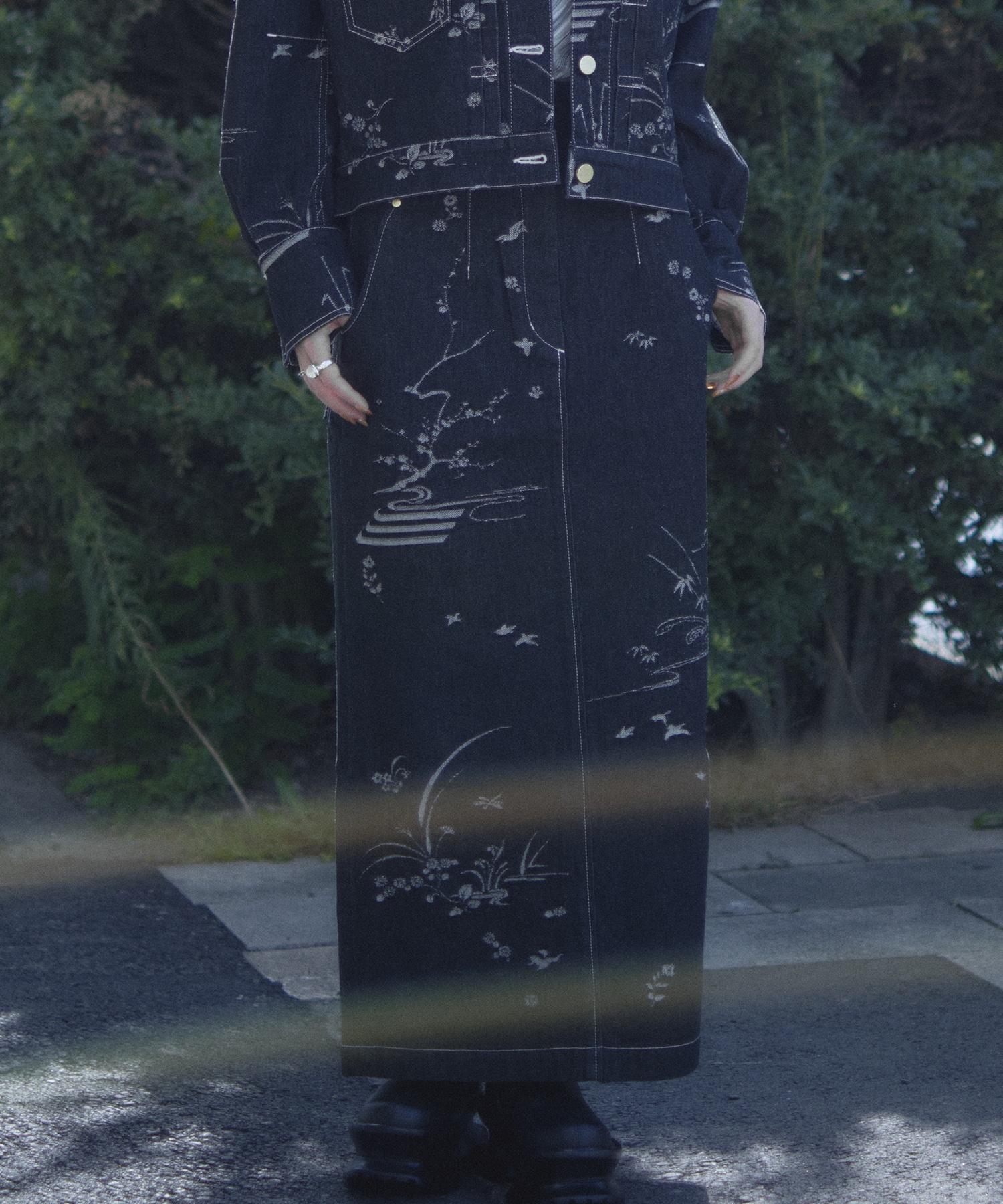 Nature Pattern Jacquard Denim Skirt
