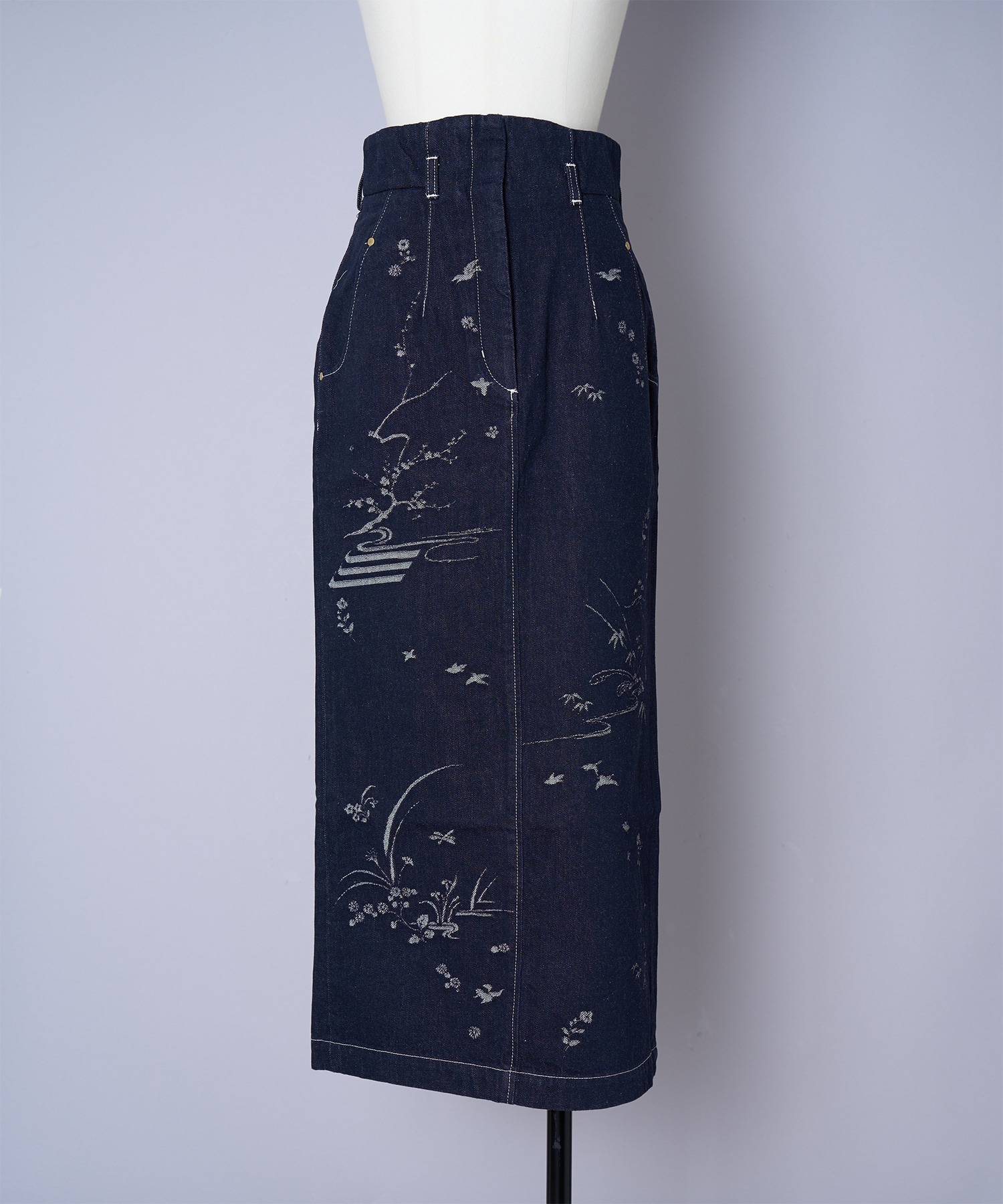 Nature Pattern Jacquard Denim Skirt