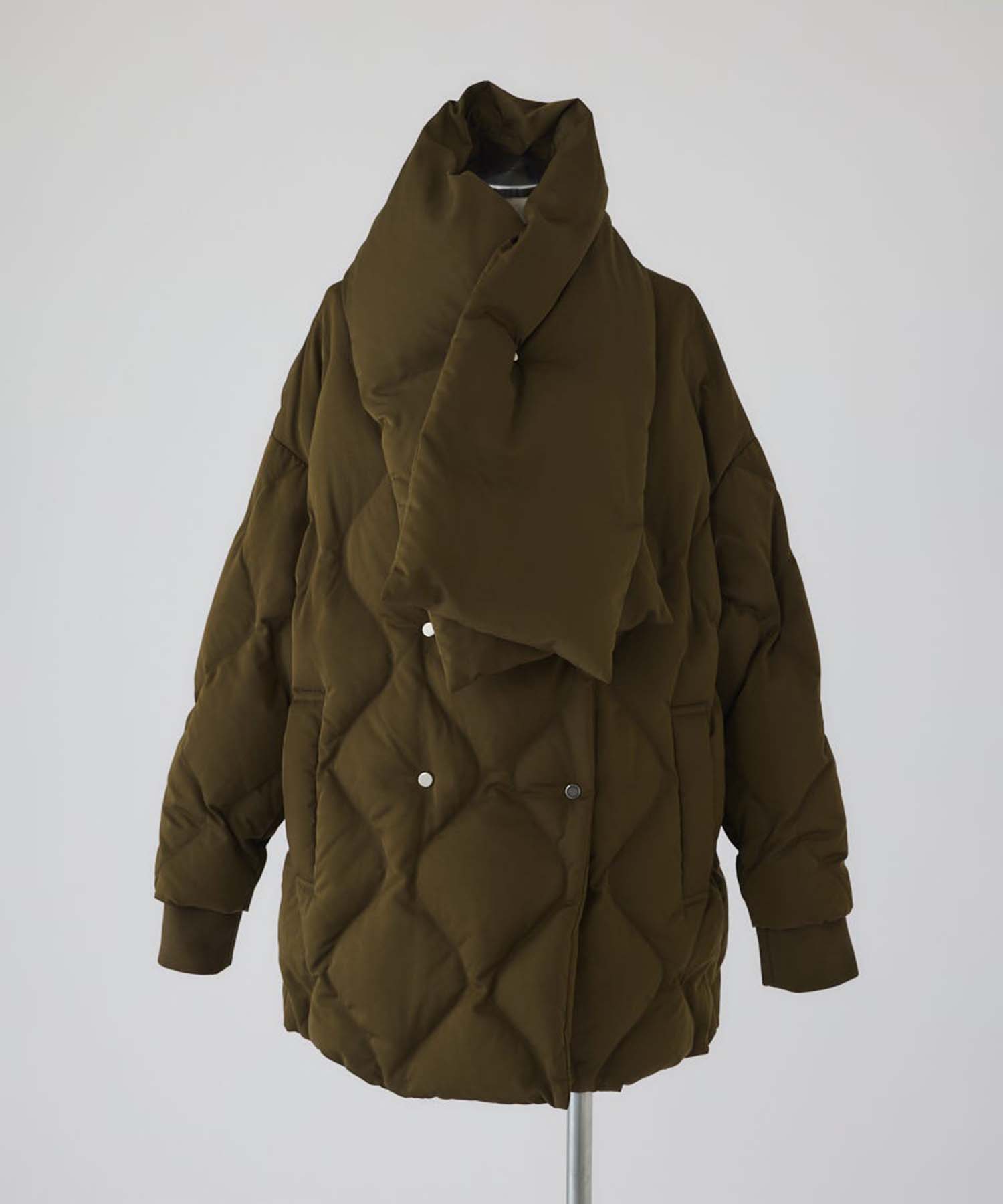 Double breasted stole down CT